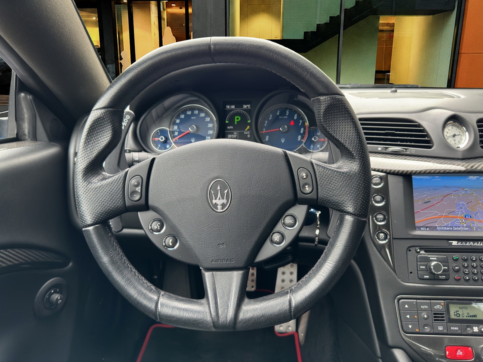 MASERATI Gran Turismo 4.7 V8 Sport / 1 Hand , Top Zustand-image-10