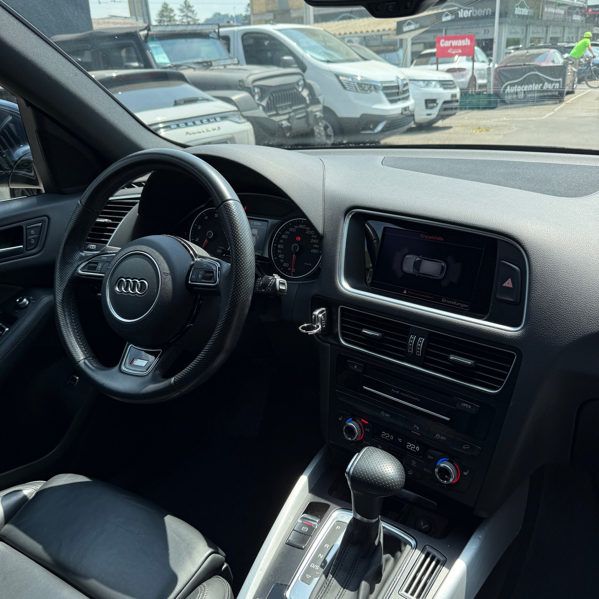 AUDI Q5 2.0 TFSI quattro tiptronic-image-11