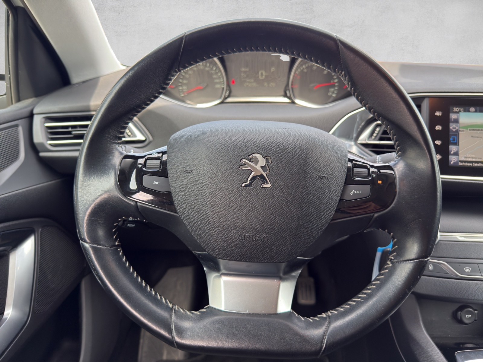 PEUGEOT 1.6 BlueHDI Active Automatic-image-13