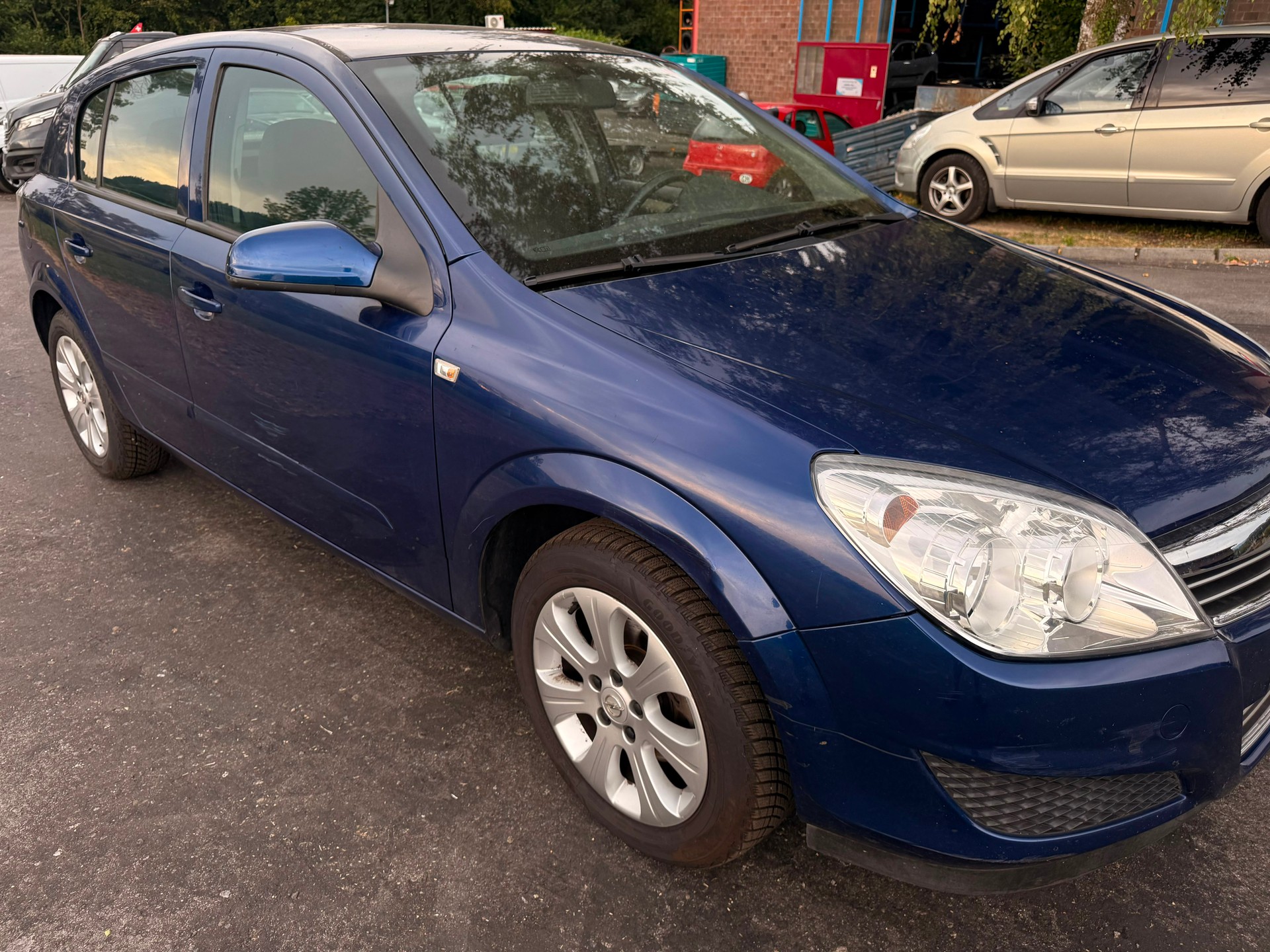 OPEL Astra 2.0i 16V Turbo Sport-image-2