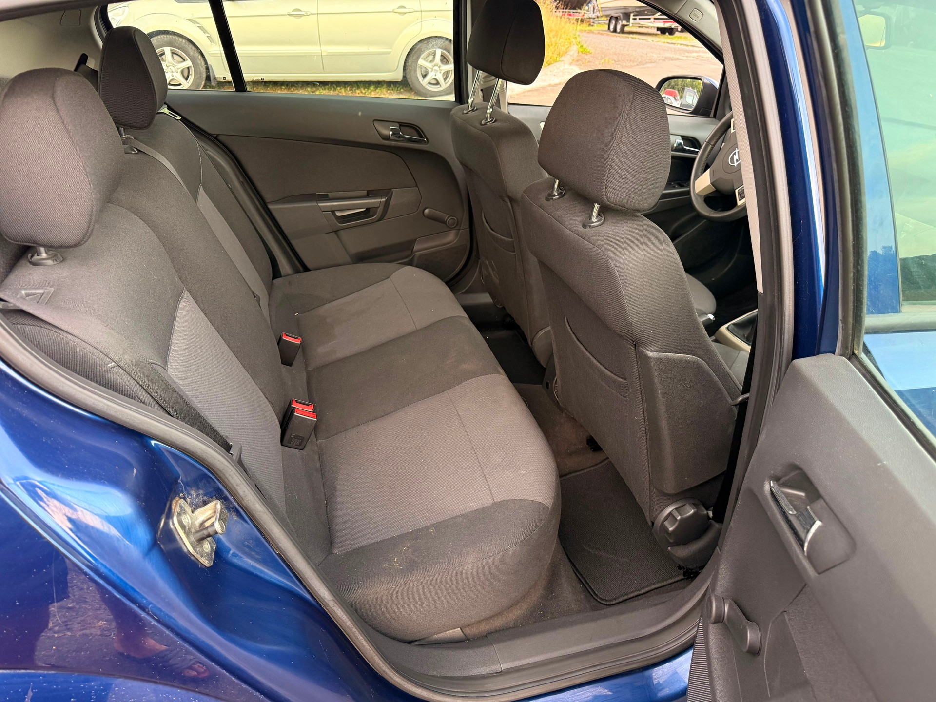 OPEL Astra 2.0i 16V Turbo Sport-image-9