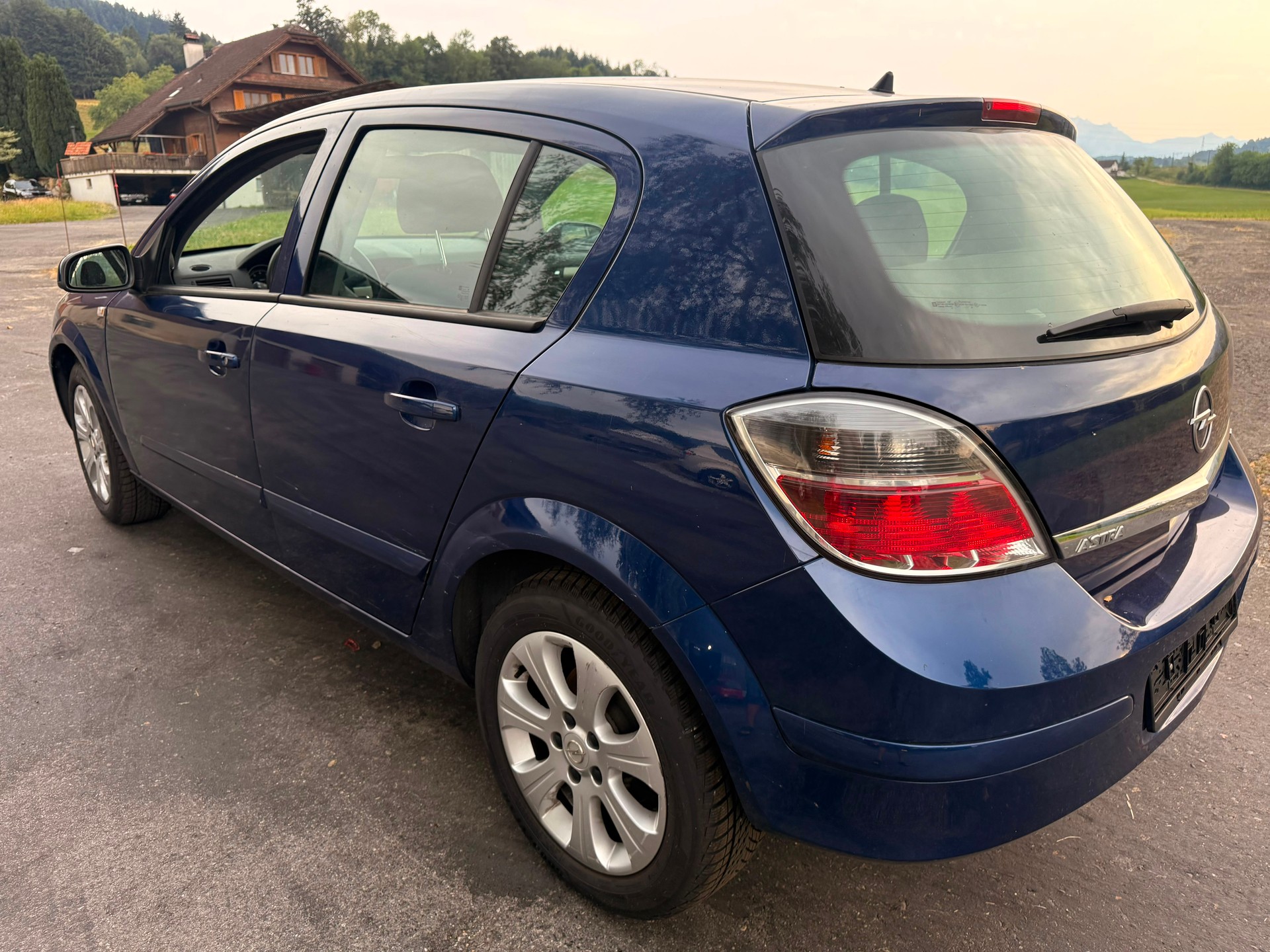 OPEL Astra 2.0i 16V Turbo Sport-image-5