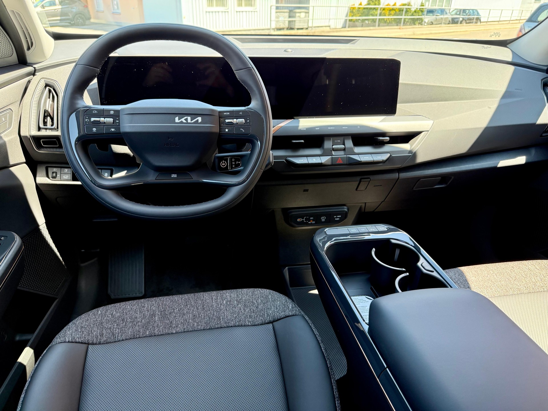 KIA EV5 81 kWh Earth 4x4-image-2