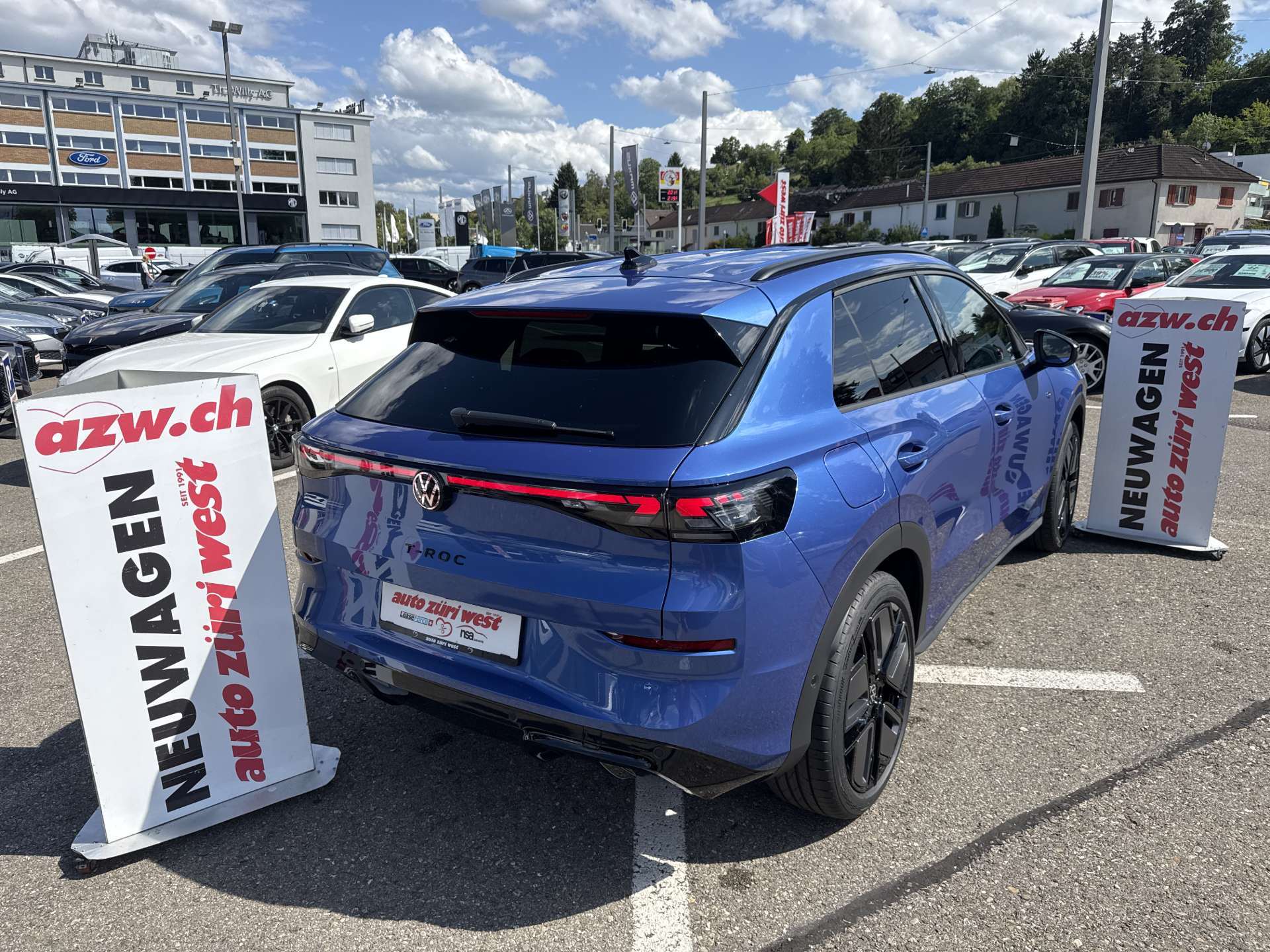 VW T-Roc 1.5 eTSi mHEV R-Line DSG-Automat-showroom-element-2