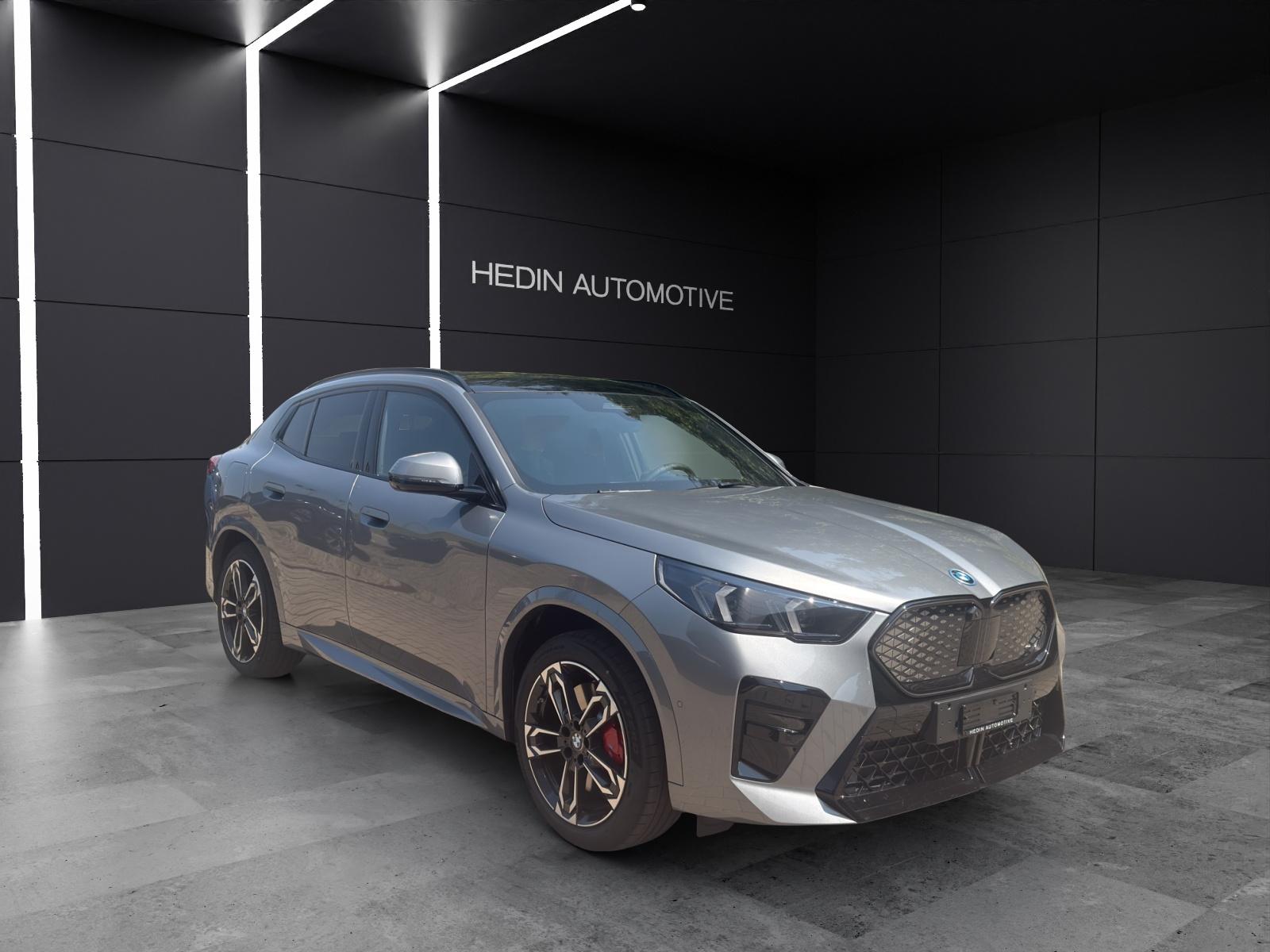 BMW iX2 30 xDrive-image-17