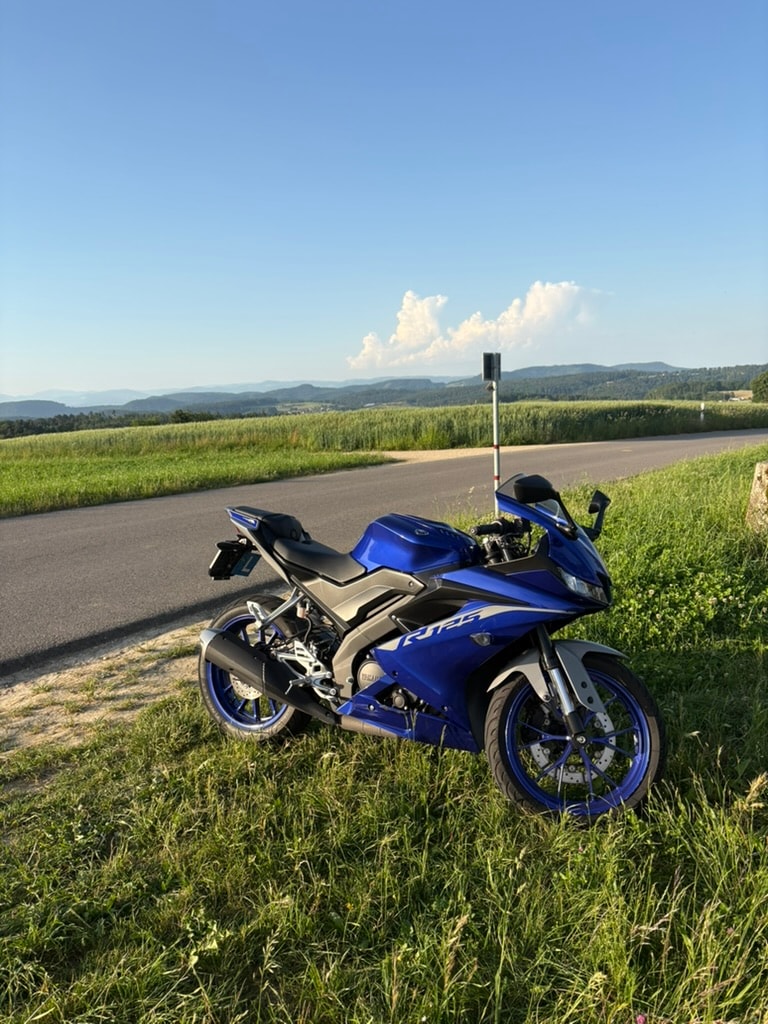 YAMAHA R 125-image-2