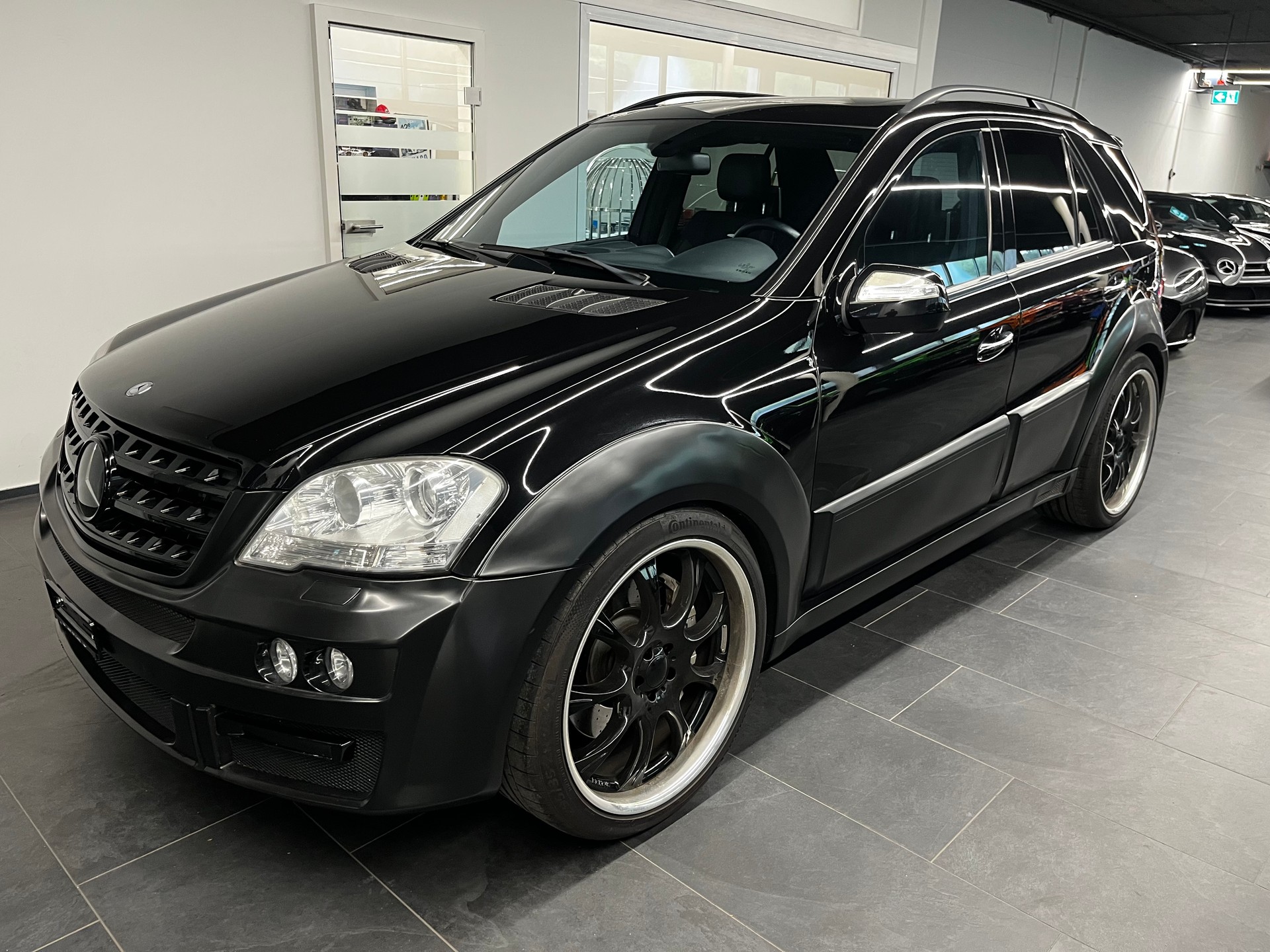 MERCEDES-BENZ ML 63 AMG 4Matic 7G-Tronic BRABUS WIDESTAR-image-7
