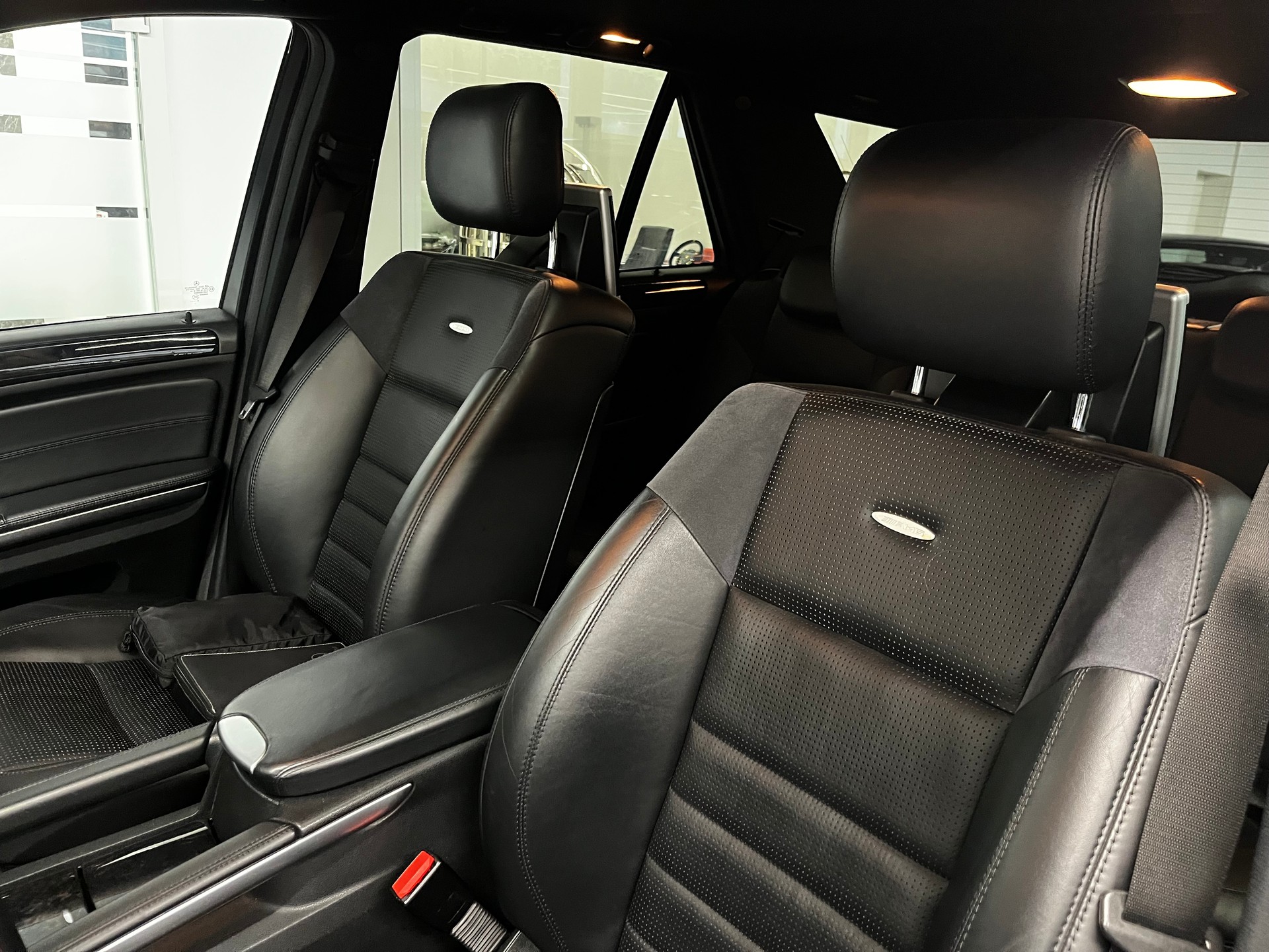 MERCEDES-BENZ ML 63 AMG 4Matic 7G-Tronic BRABUS WIDESTAR-image-11