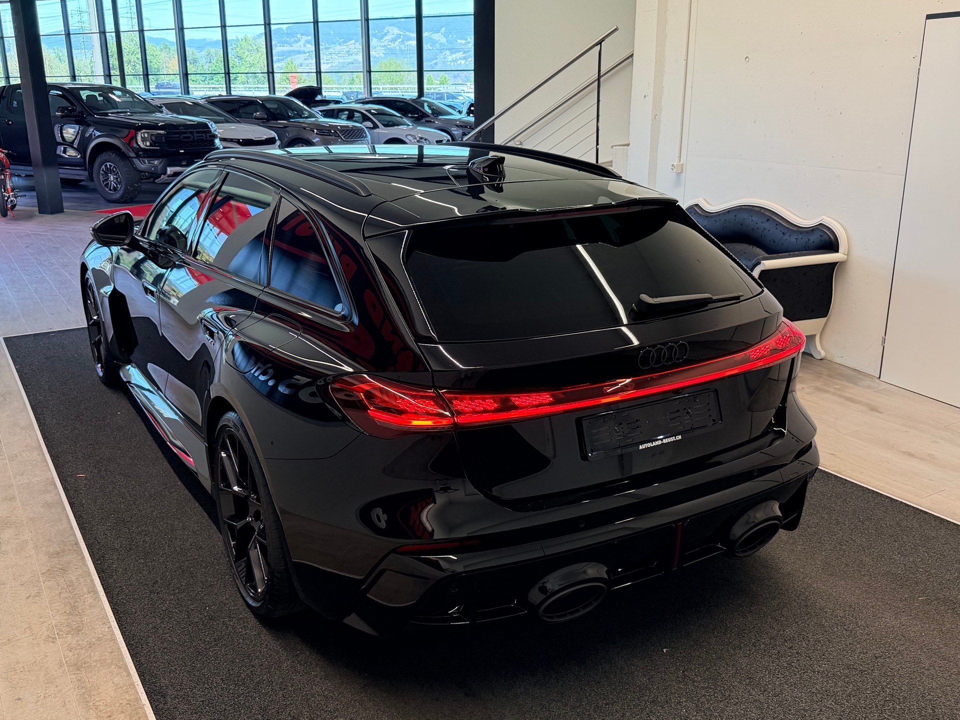 AUDI RS 5 Avant TFSI 470 kW Tiptronic quattro-image-10