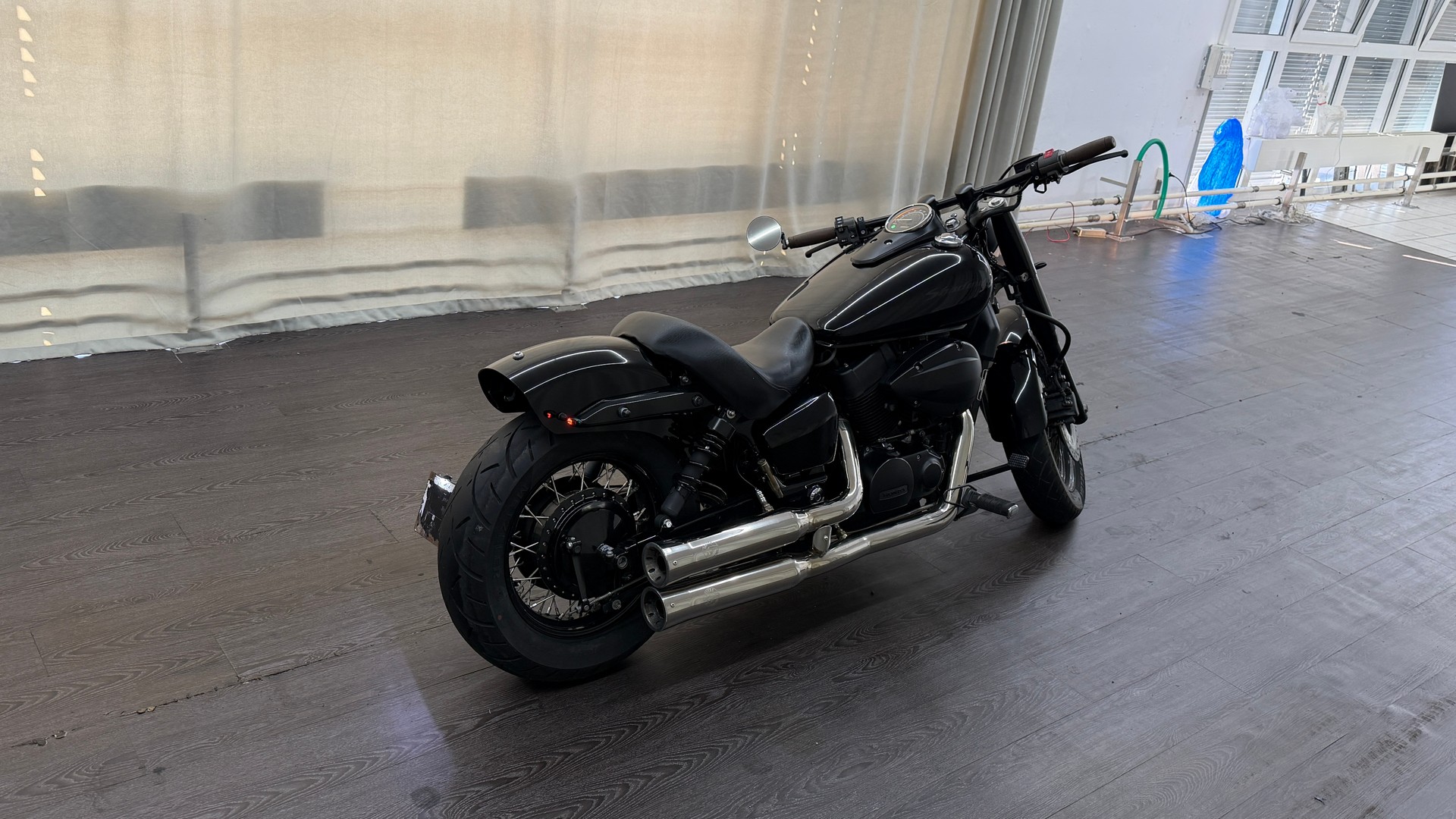 HONDA VT 750 C2B Shadow Black Spirit-image-3
