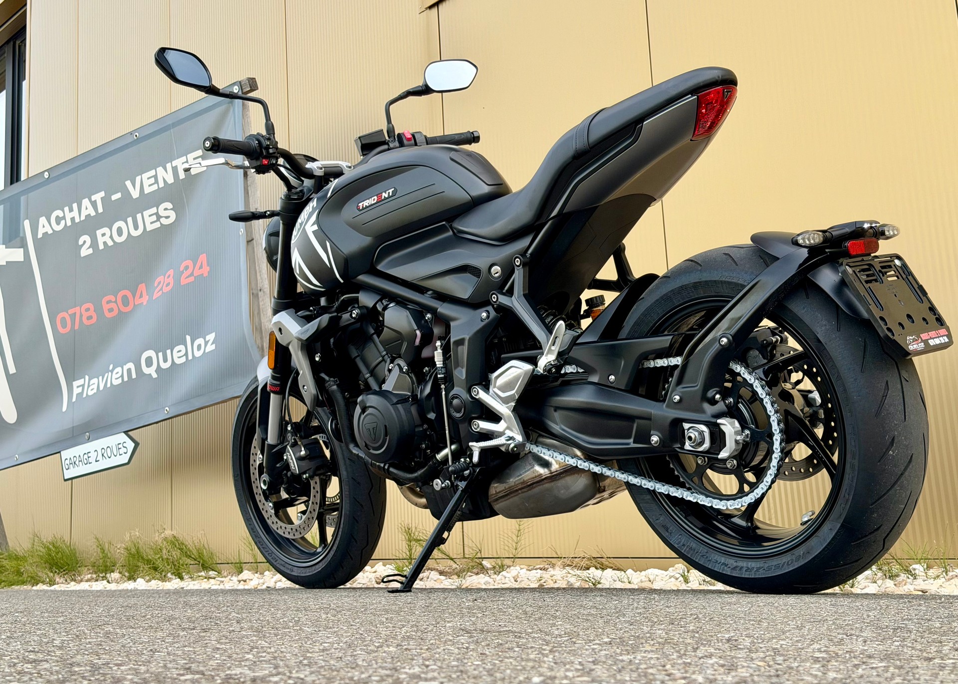TRIUMPH Trident 660-image-11