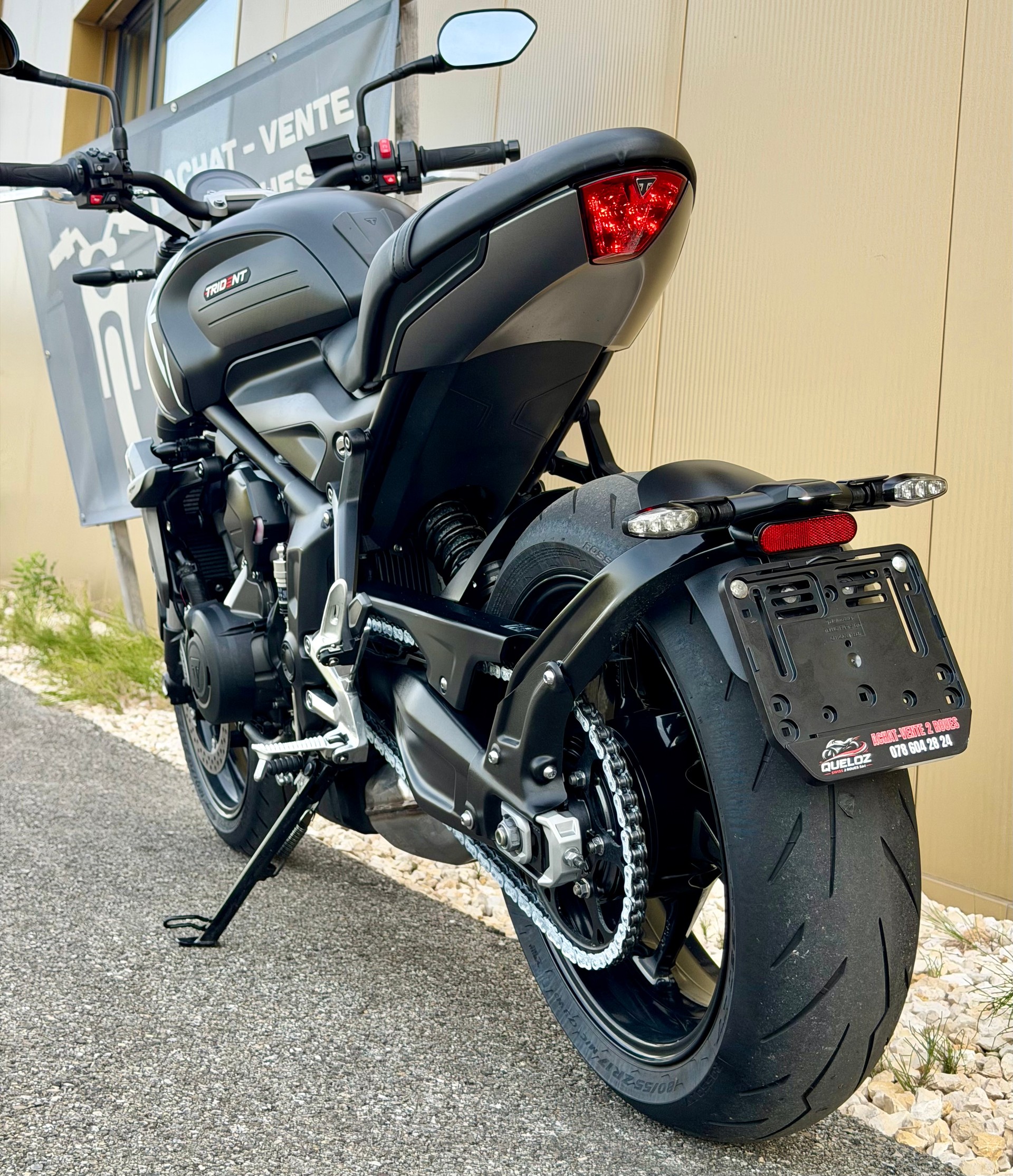 TRIUMPH Trident 660-image-12
