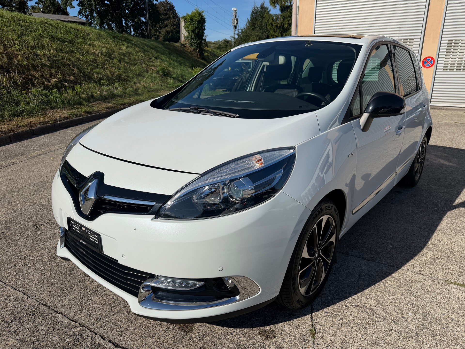 RENAULT Scénic 1.2 16V Turbo Bose
