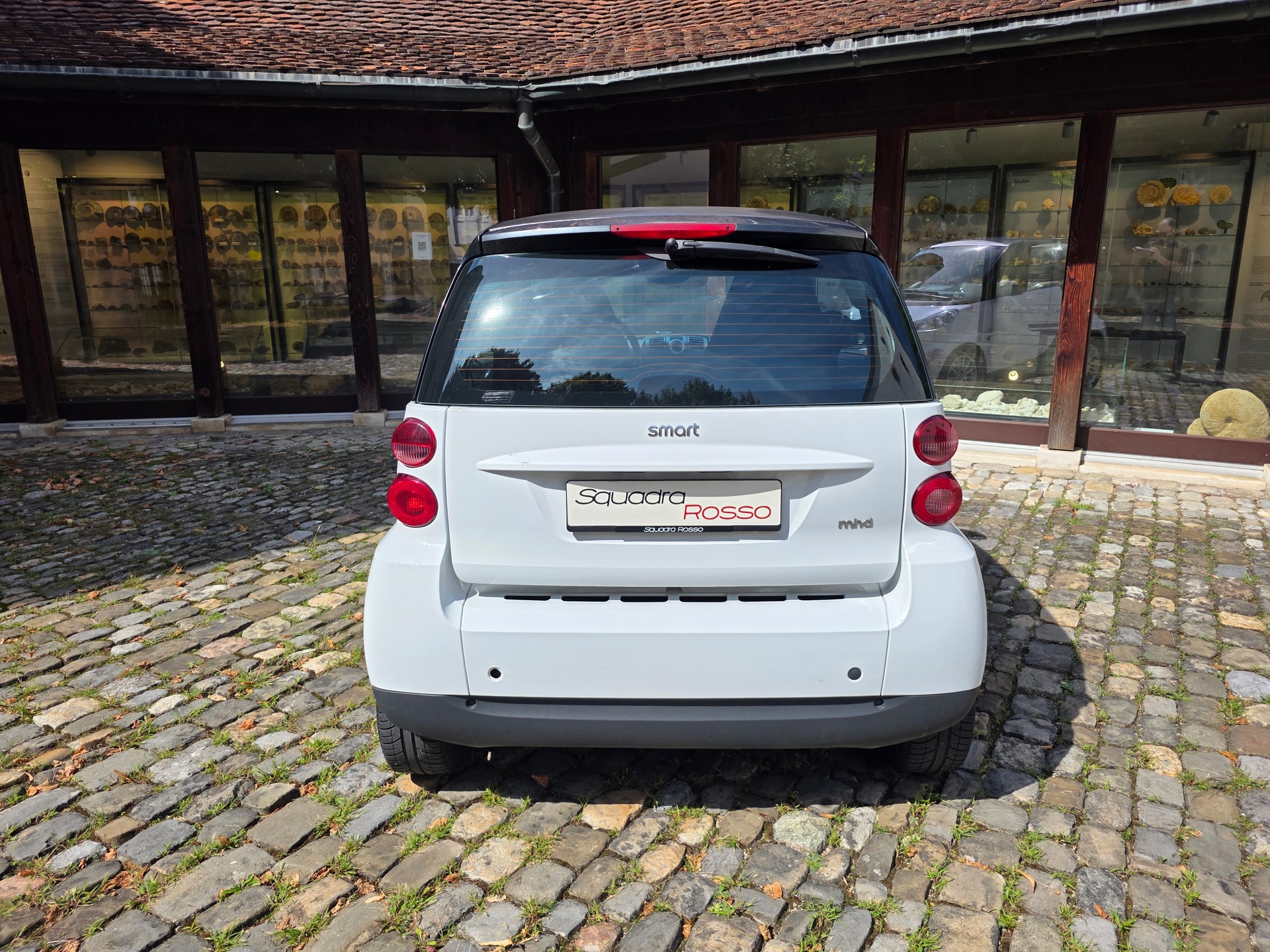 SMART fortwo black & white limited mhd softouch-image-6