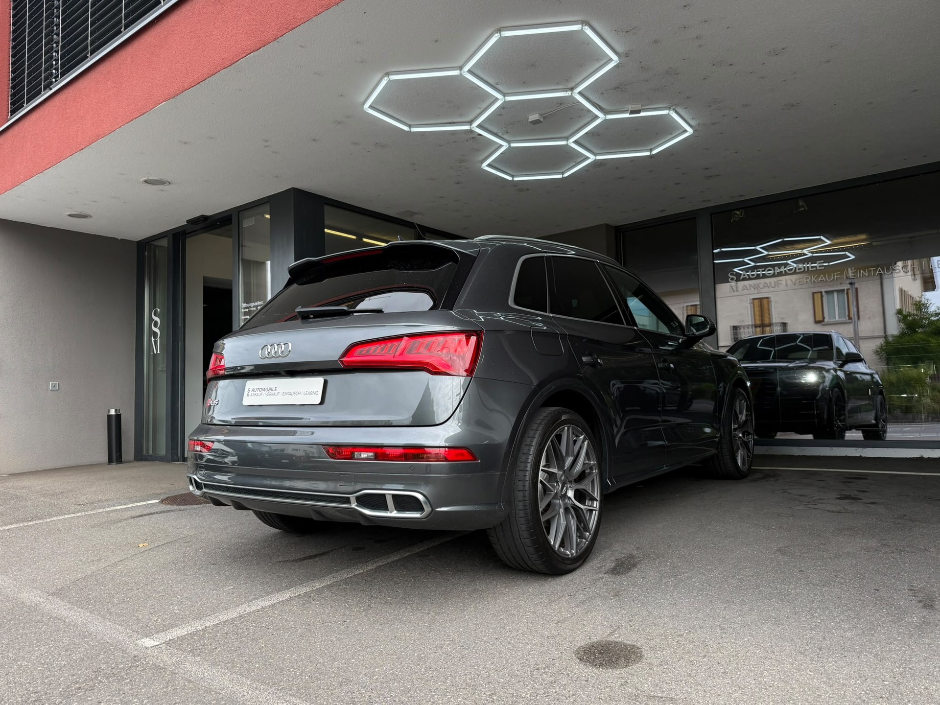 AUDI SQ5 TDI quattro tiptronic-image-7