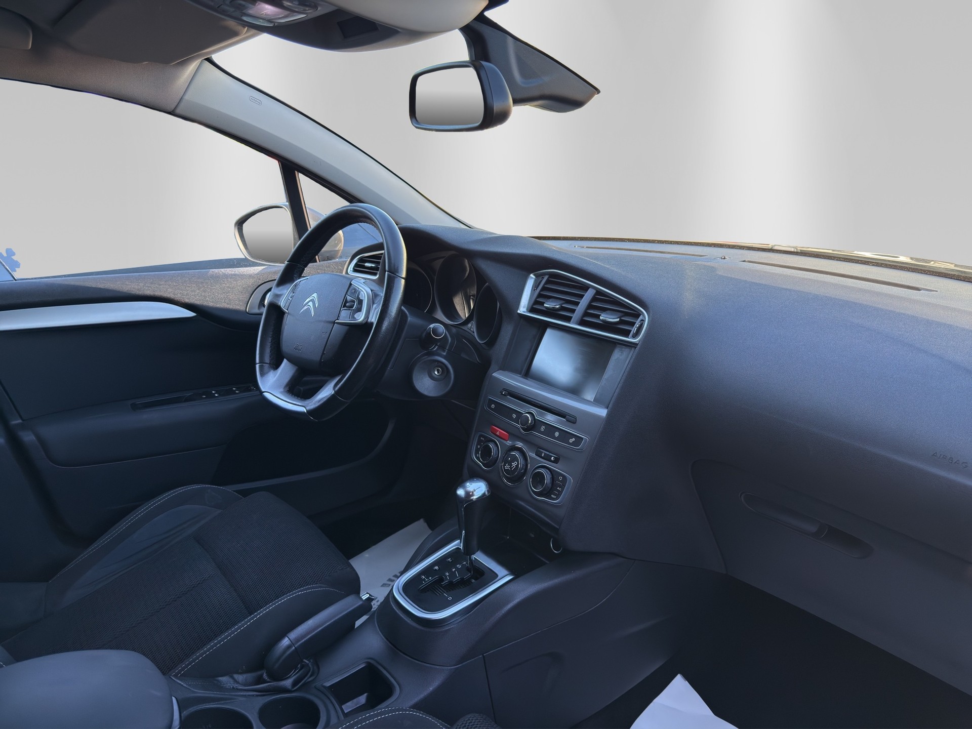 CITROEN C4 1.2 Pure Tech Feel Edition Automatic-image-11