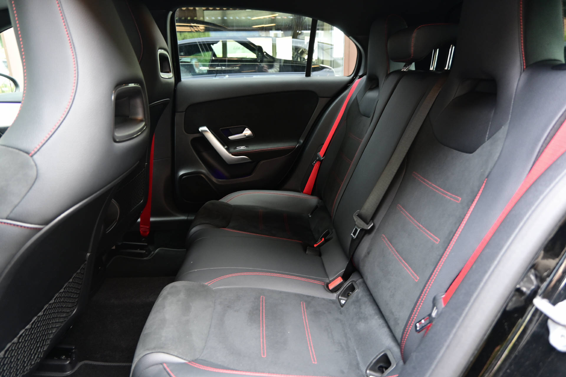 MERCEDES-BENZ A 35 AMG 4matic ** Pack Sport Black AMG**-image-22