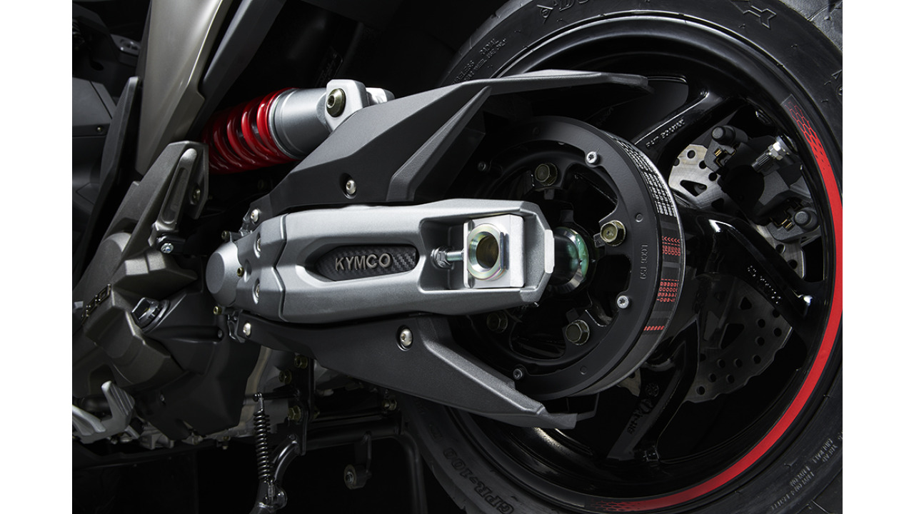 KYMCO AK 575 PREMIUM-image-9