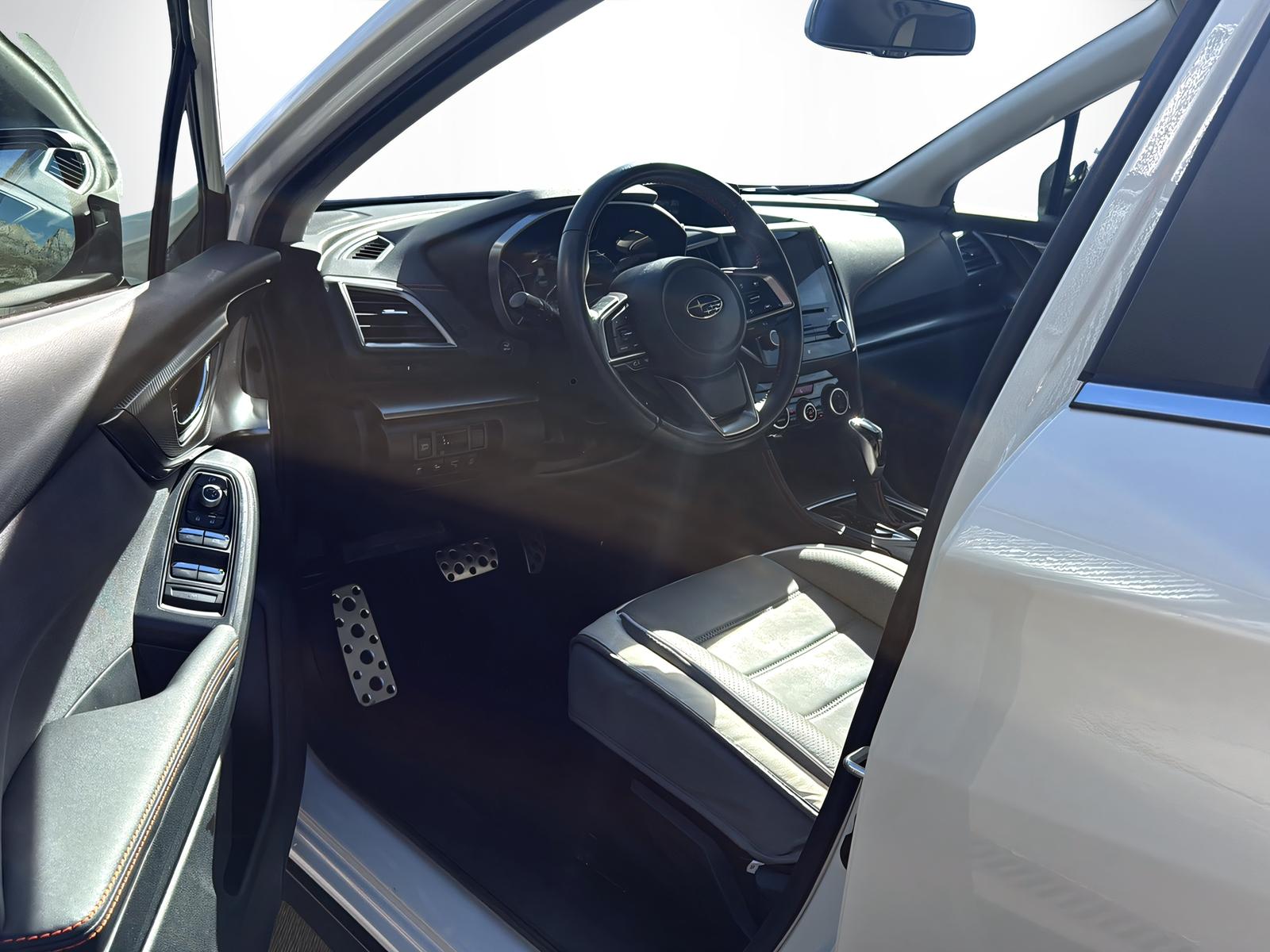 SUBARU XV 2.0i e-Boxer Swiss Plus-image-9
