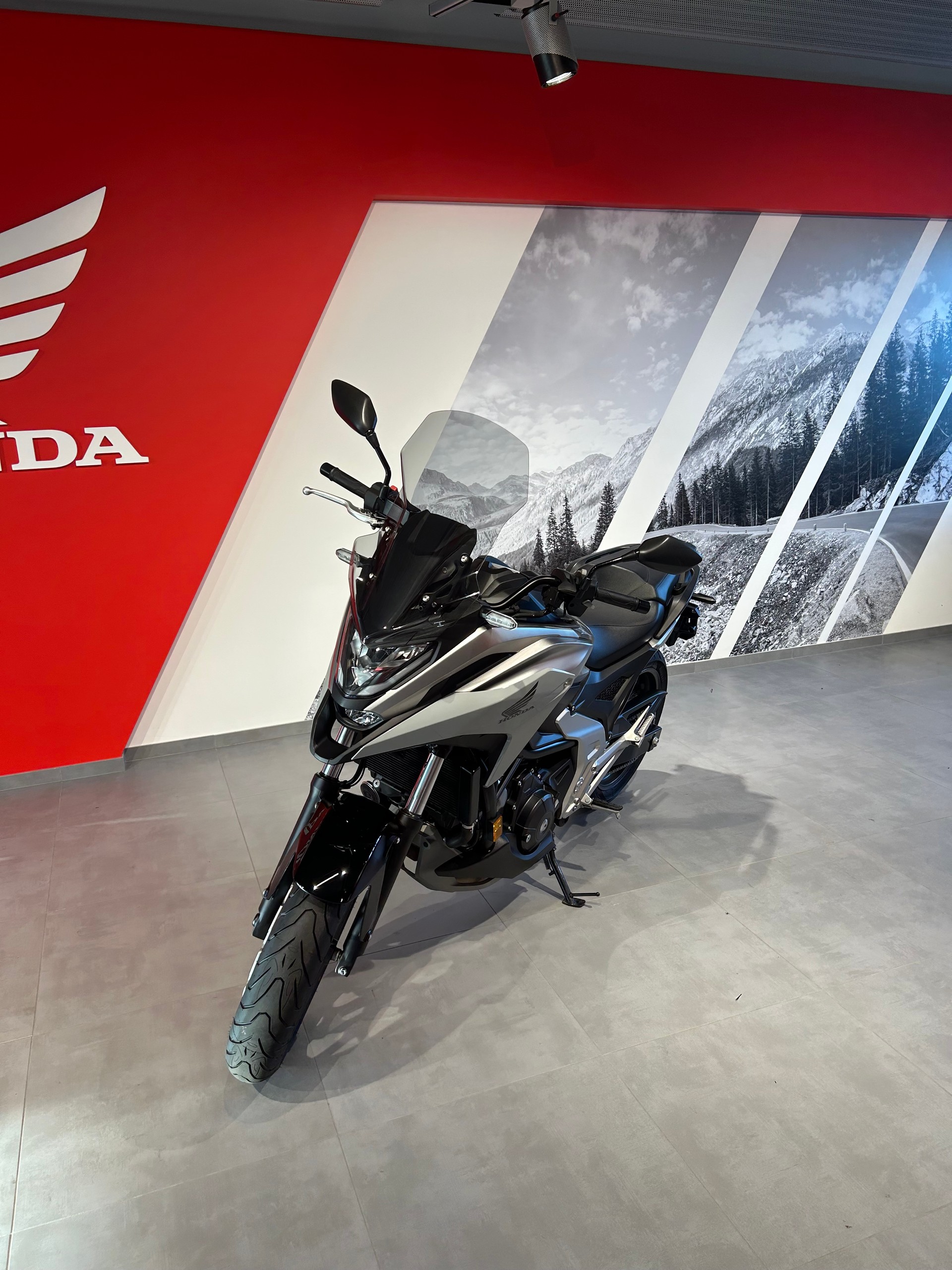 HONDA NC 750 X DCT-image-1