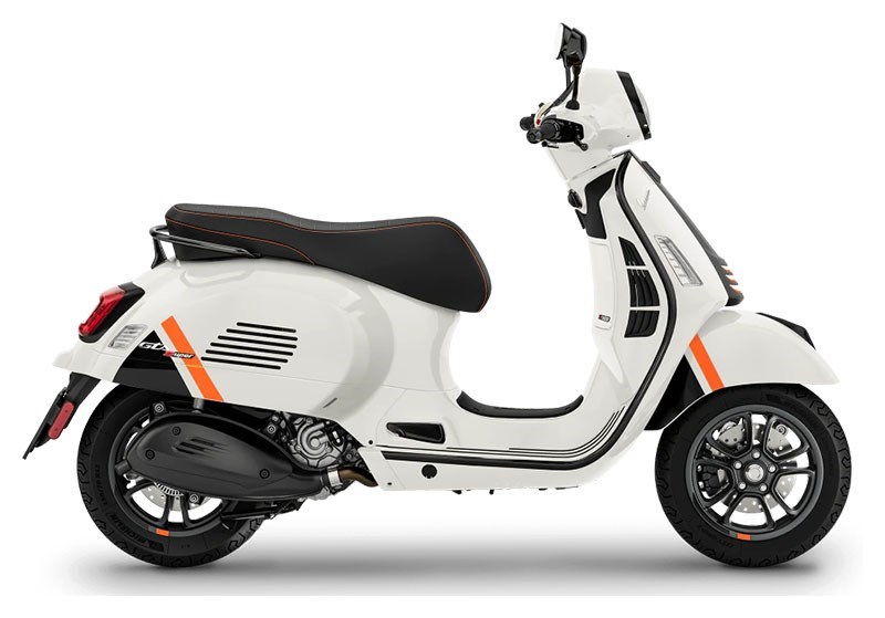 PIAGGIO Vespa GTS 125 Super Sport ABS-image-1