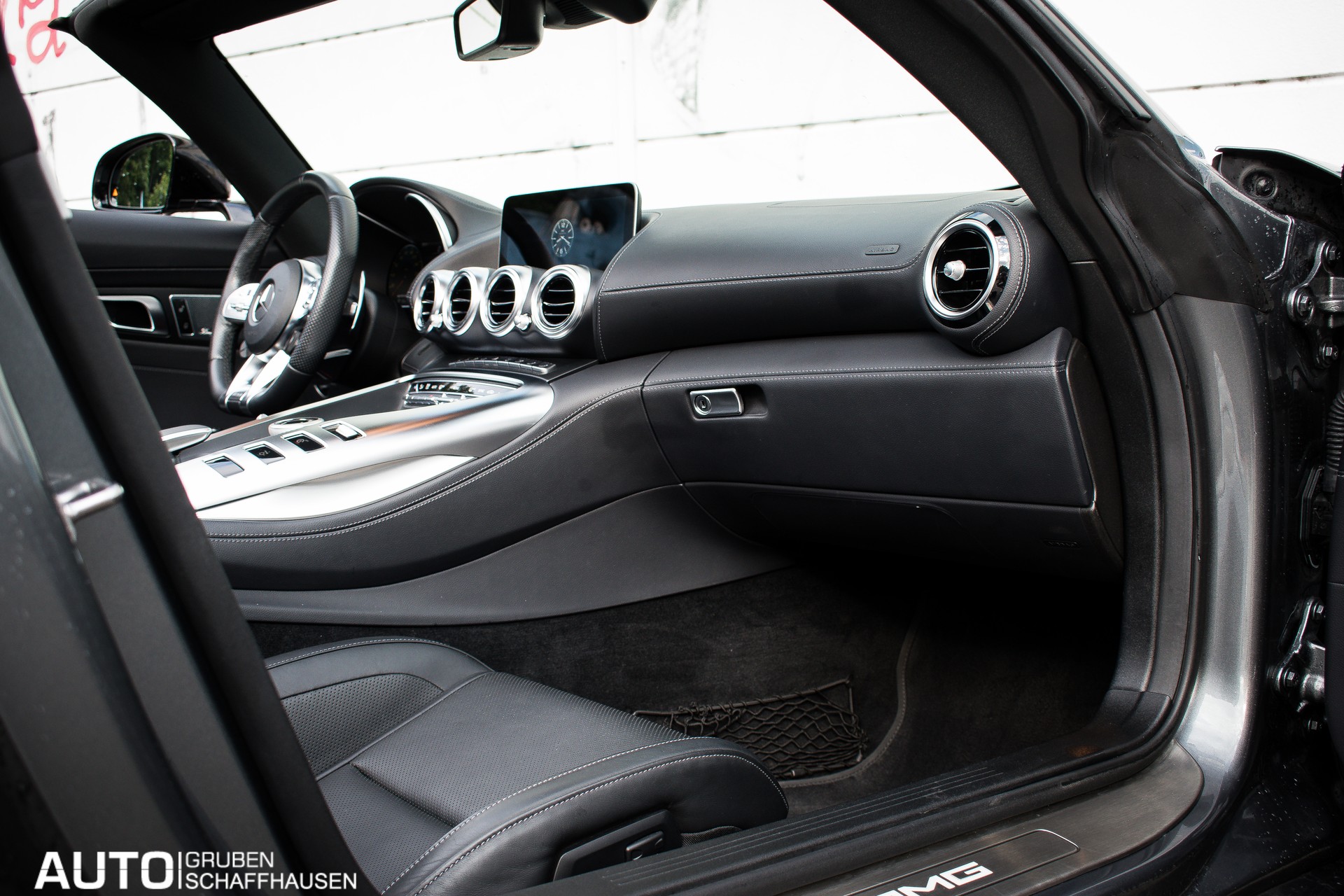 MERCEDES-BENZ AMG GT Roadster Speedshift DCT-image-13
