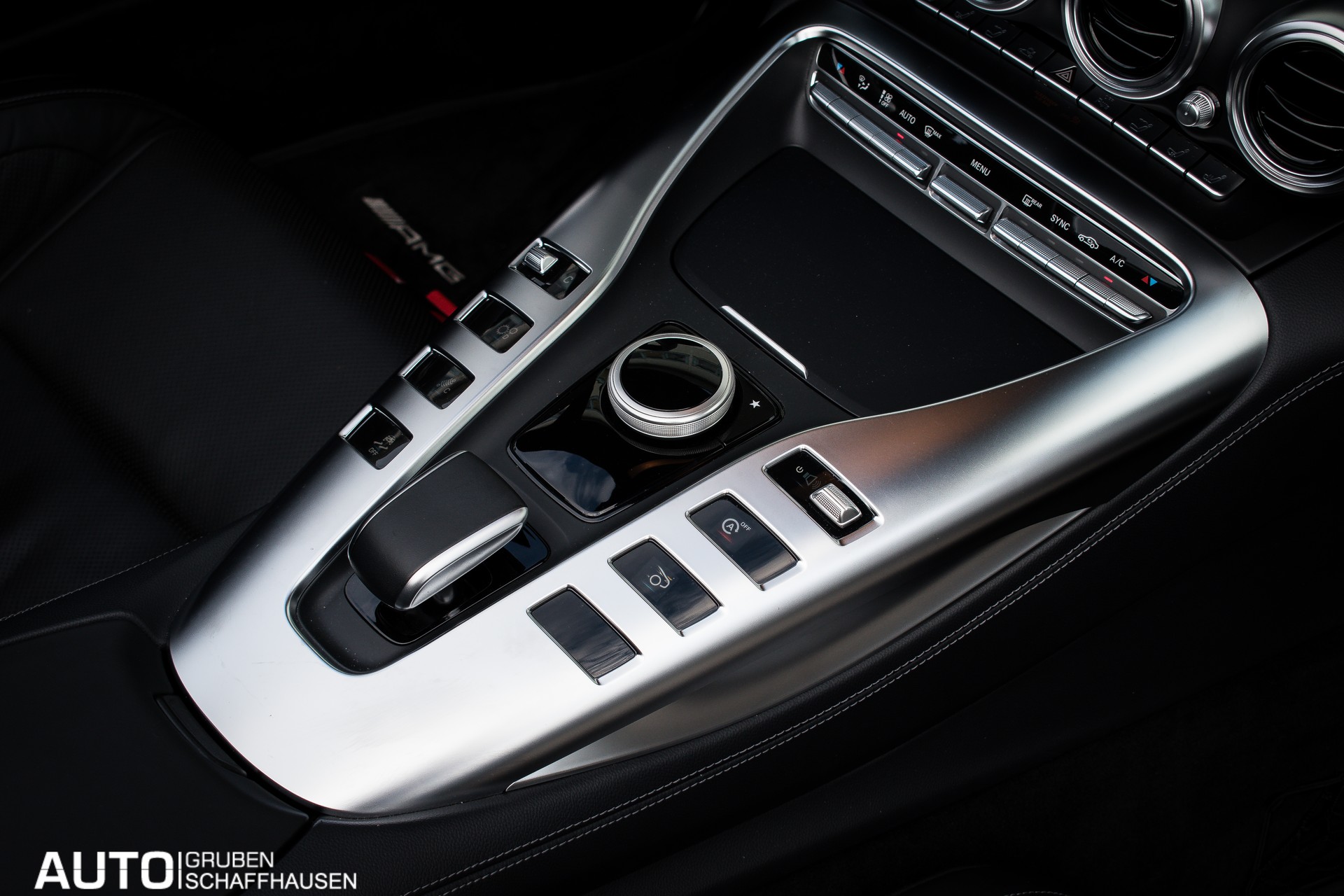 MERCEDES-BENZ AMG GT Roadster Speedshift DCT-image-14