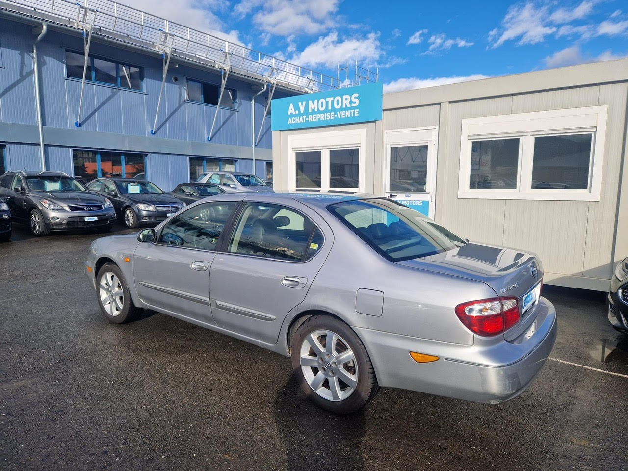 NISSAN Maxima 3.0 V6 Elegance Automatic-image-3