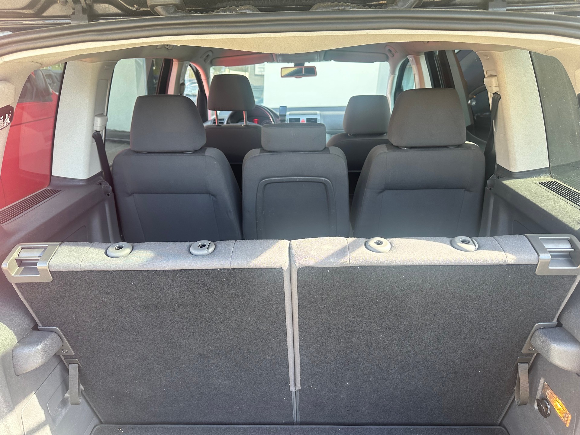 VW CrossTouran 2.0 TDI Scott Limited Edition-image-10