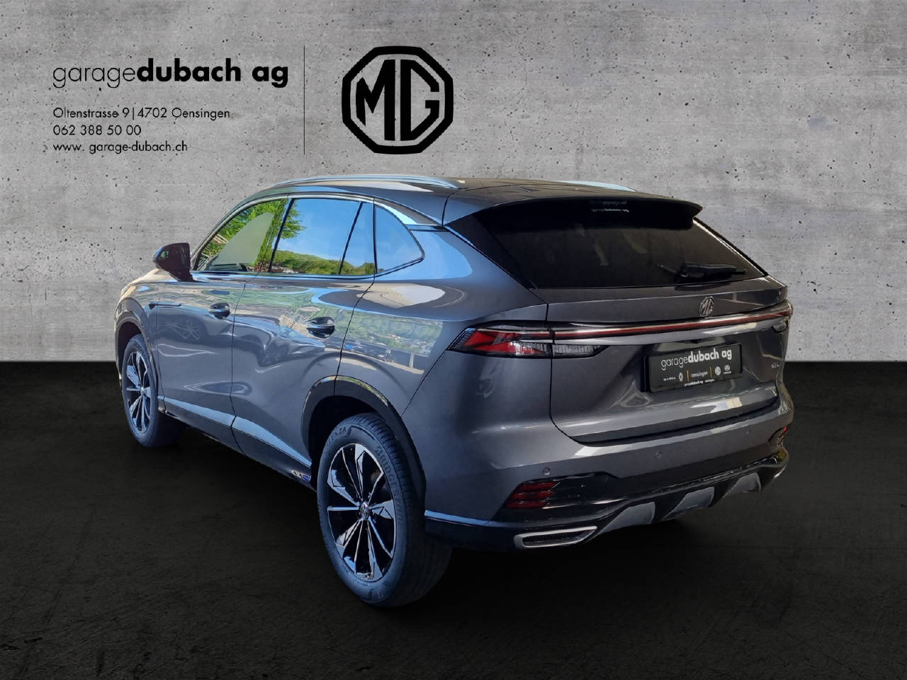 MG HS 1.5 Vti-Tech Luxury-showroom-element-3