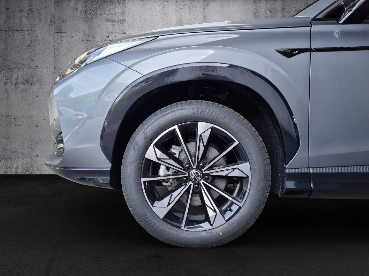 MG HS 1.5 Vti-Tech Luxury-image-9