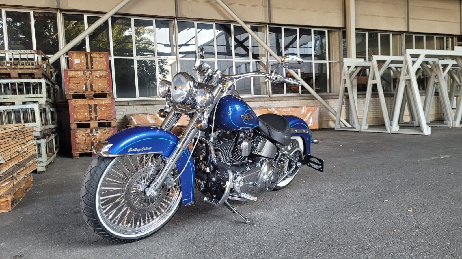 HARLEY-DAVIDSON FLSTCI Softail Classic-image-2