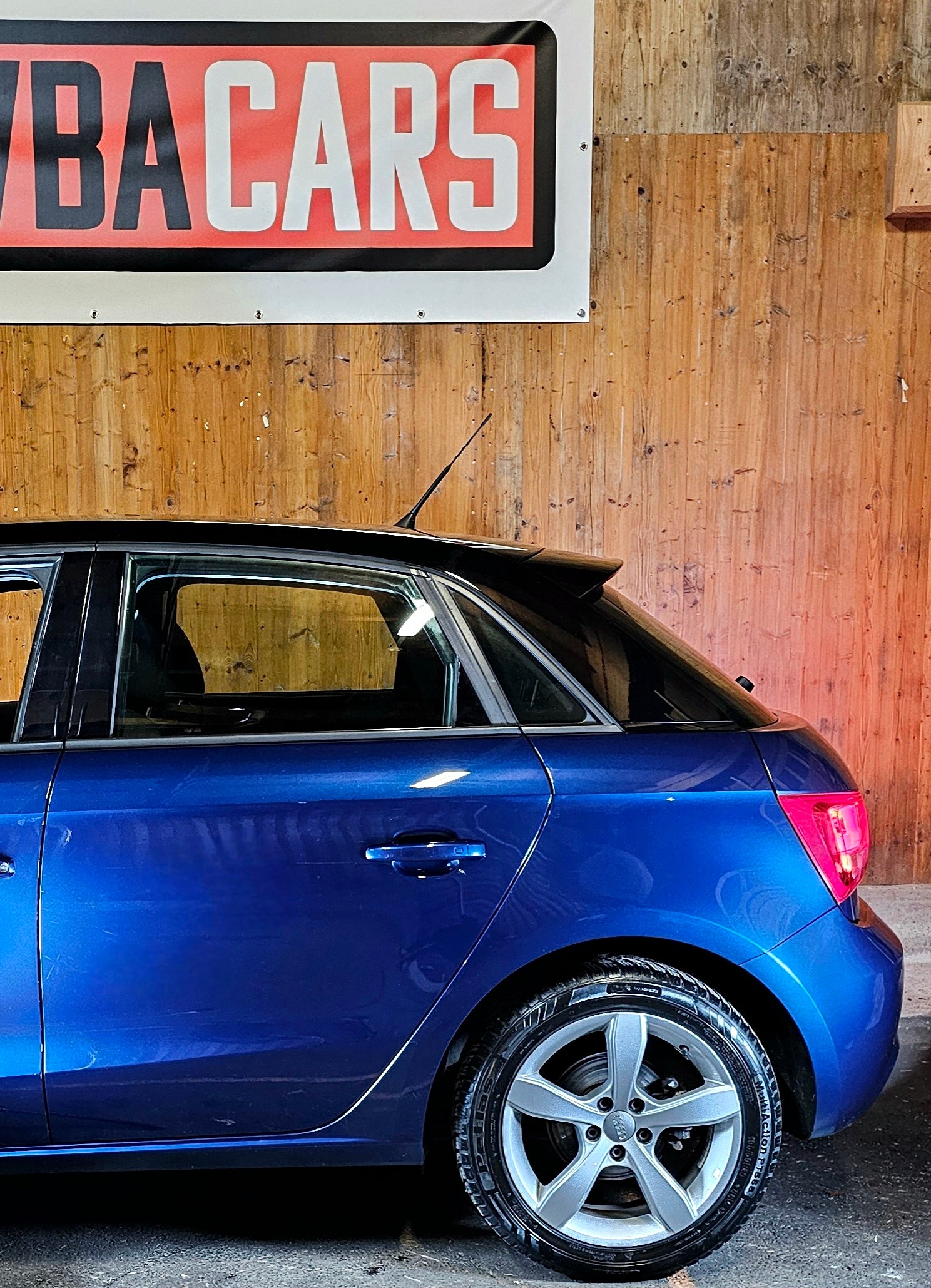 AUDI A1 Sportback 1.4 TFSI Ambition S-tronic Cod-showroom-element-3