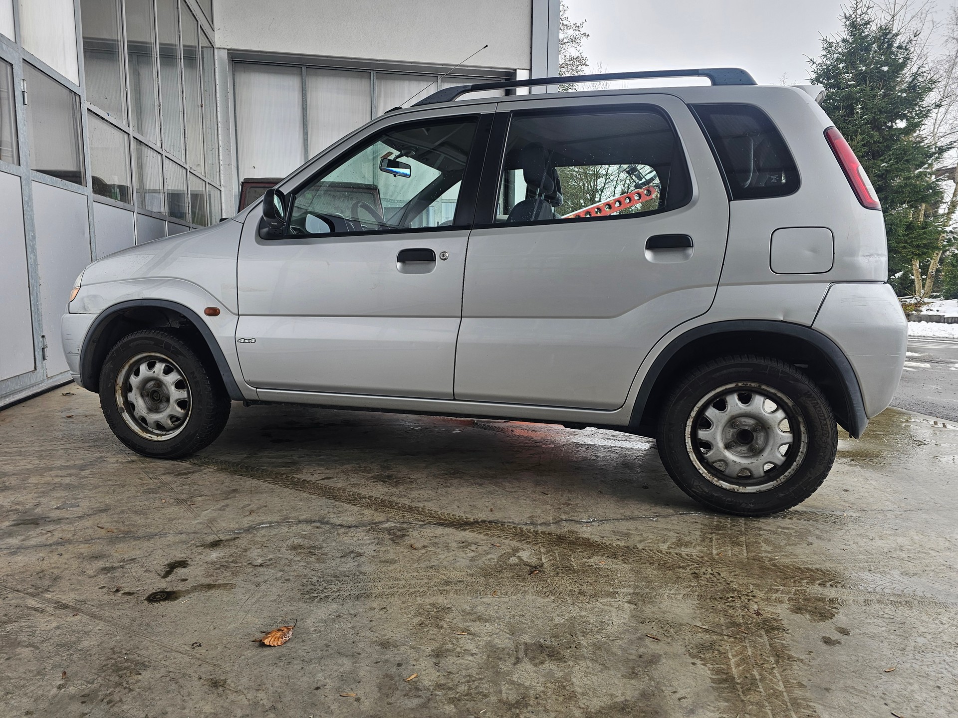 SUZUKI Ignis 1.3 16V GL 4WD-image-4