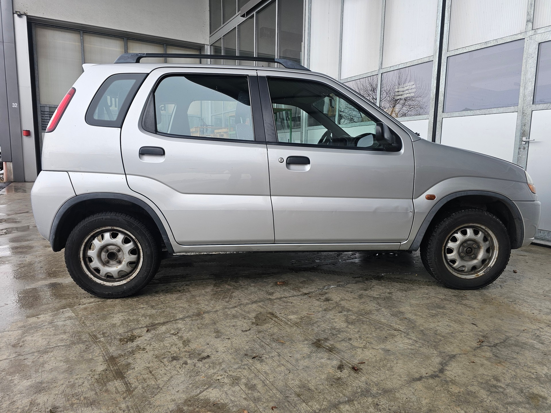 SUZUKI Ignis 1.3 16V GL 4WD-showroom-element-3