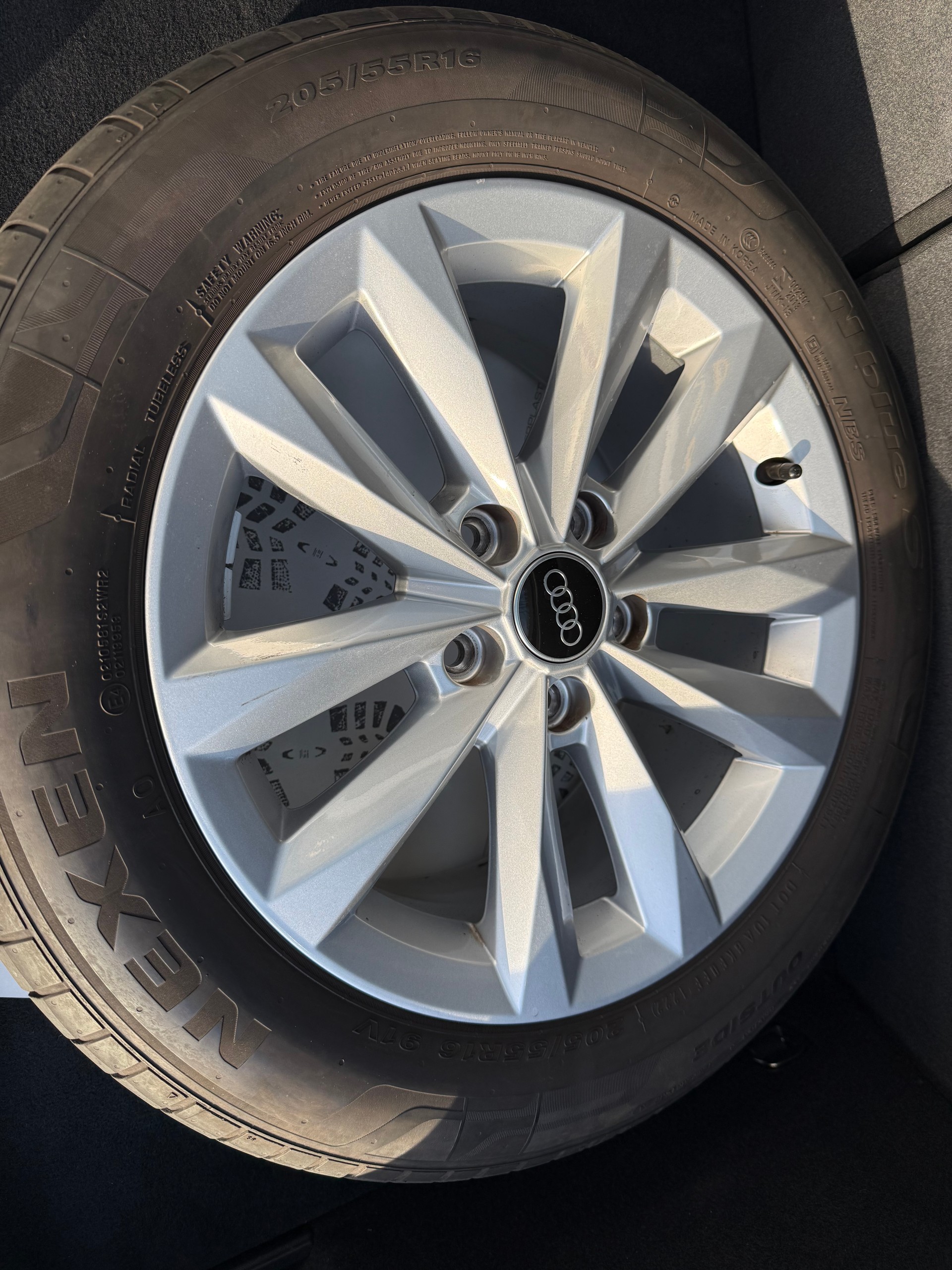 AUDI A3 Sportback 35 TFSI Attraction S-tronic-image-5