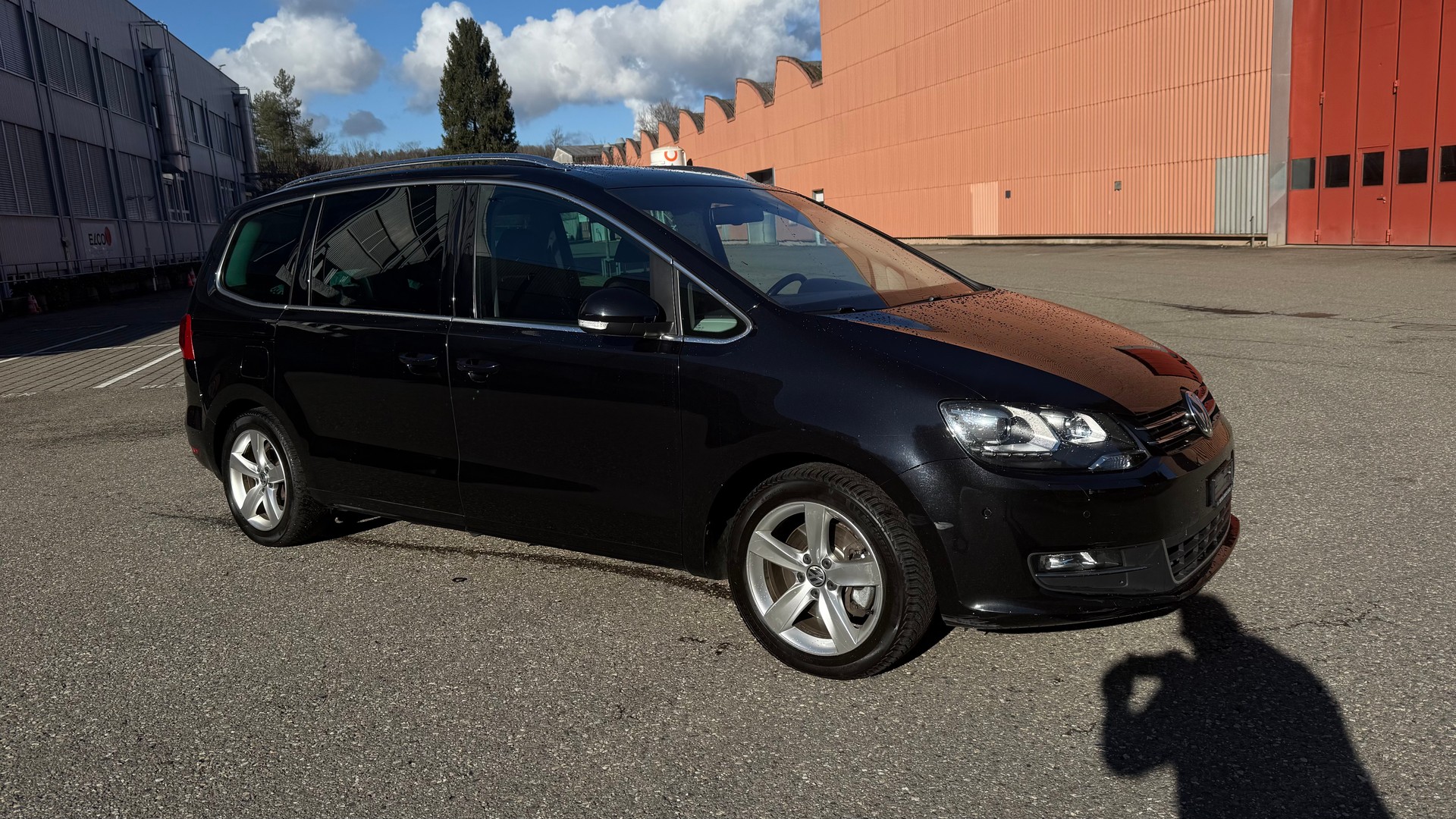 VW SHARAN-image-1