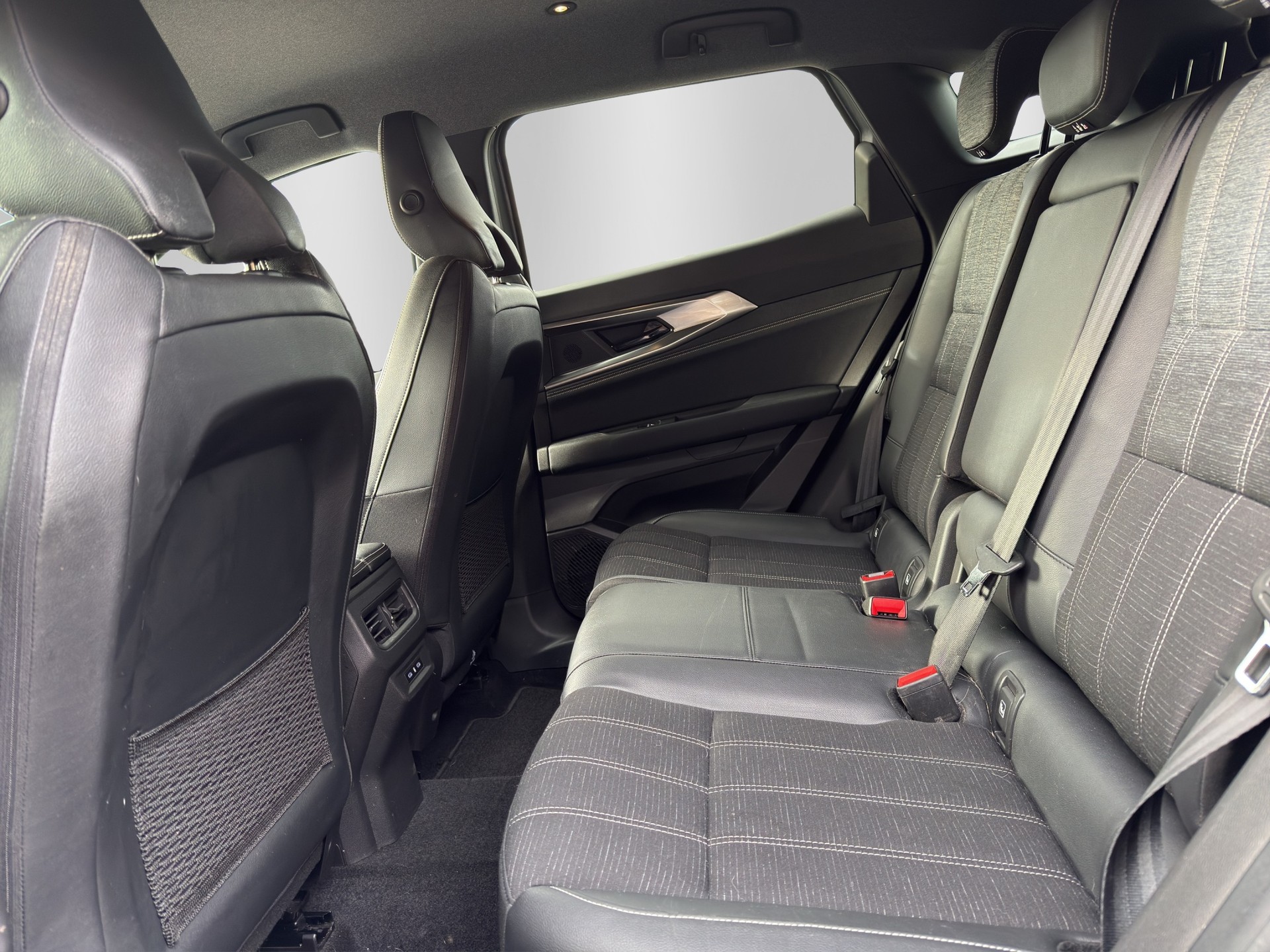 RENAULT Austral 1.3 MHEV 160 Techno A-image-12