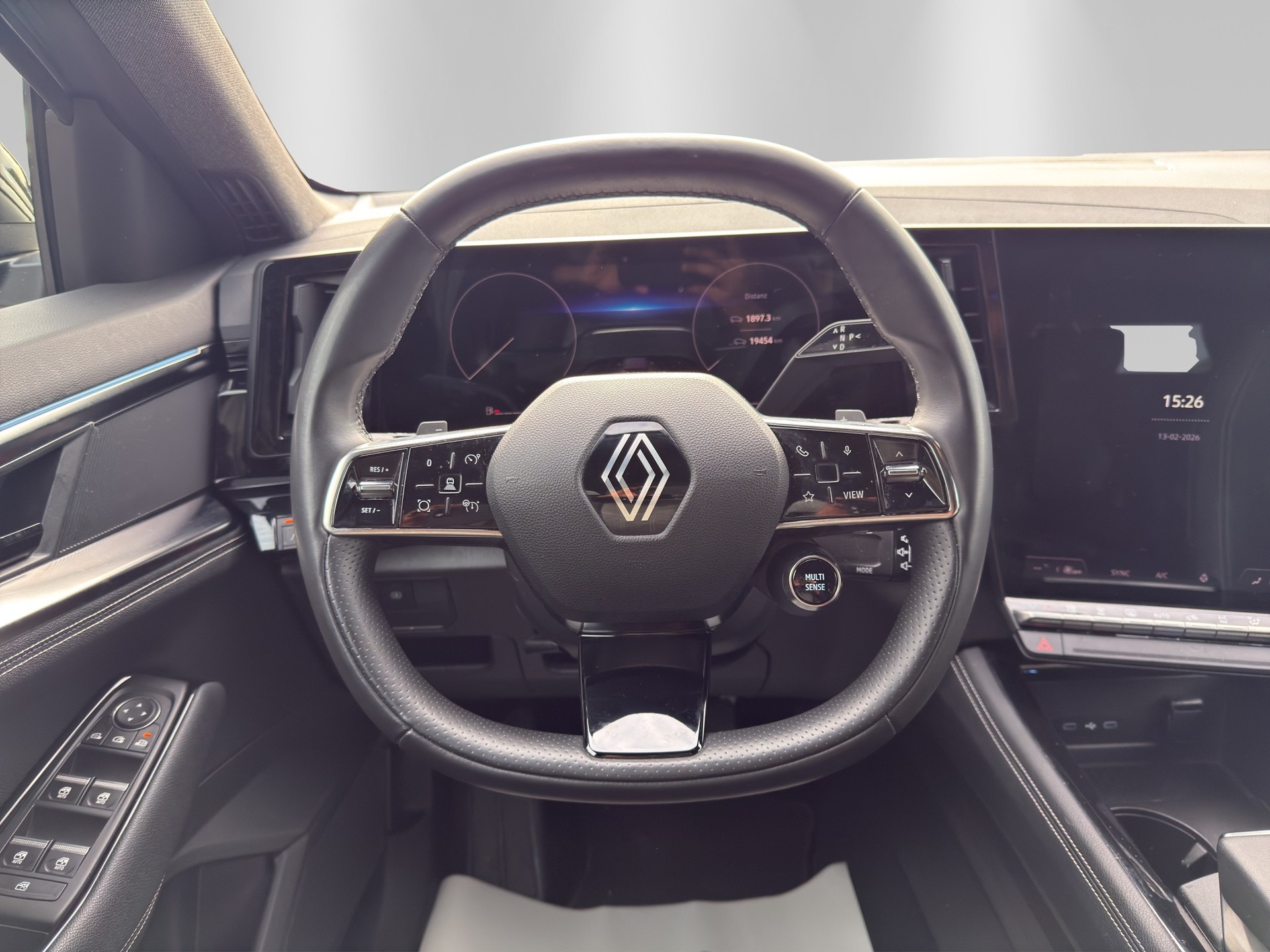 RENAULT Austral 1.3 MHEV 160 Techno A-image-9