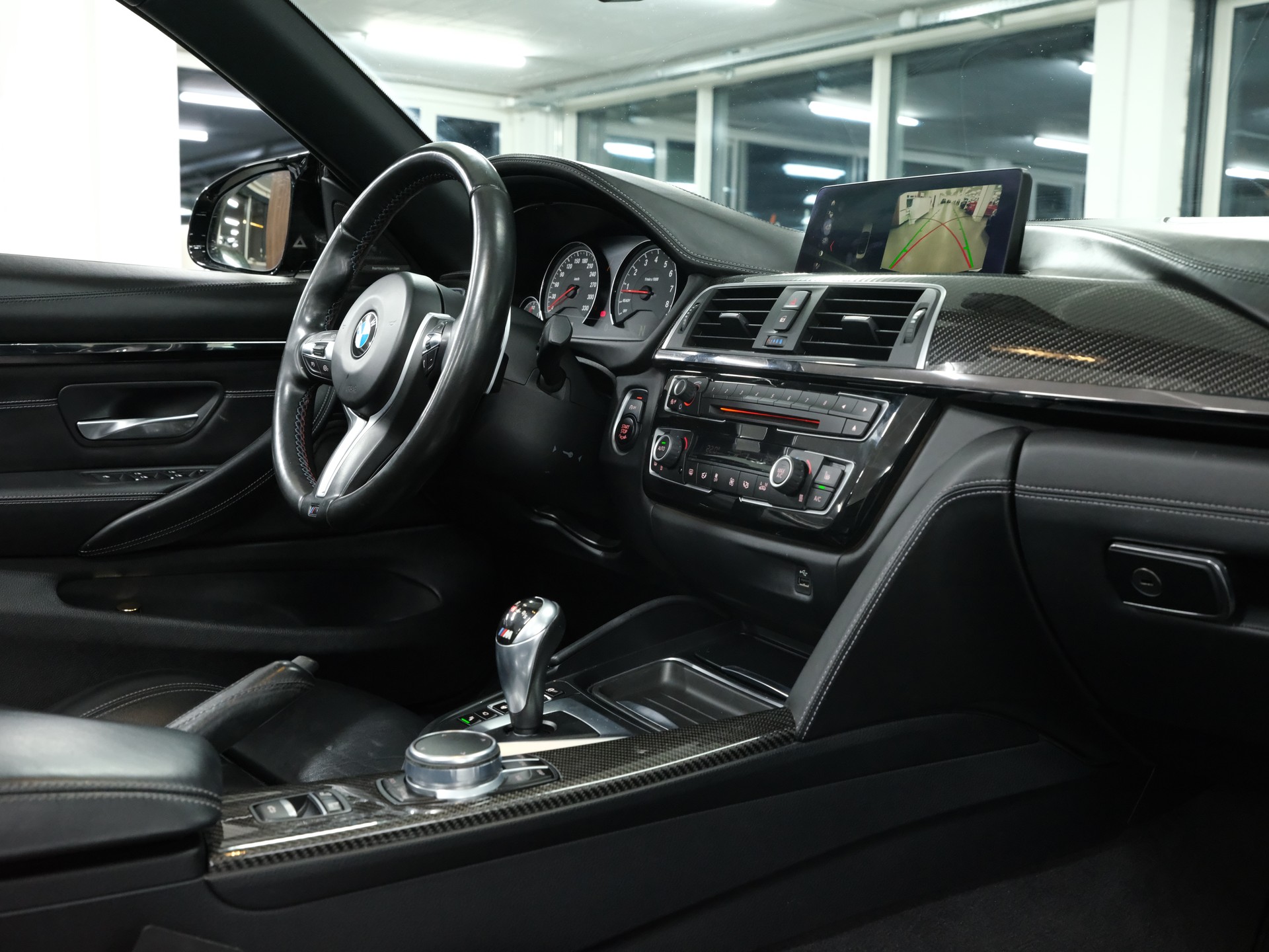 BMW M4 Cabriolet Competition DKG-image-16