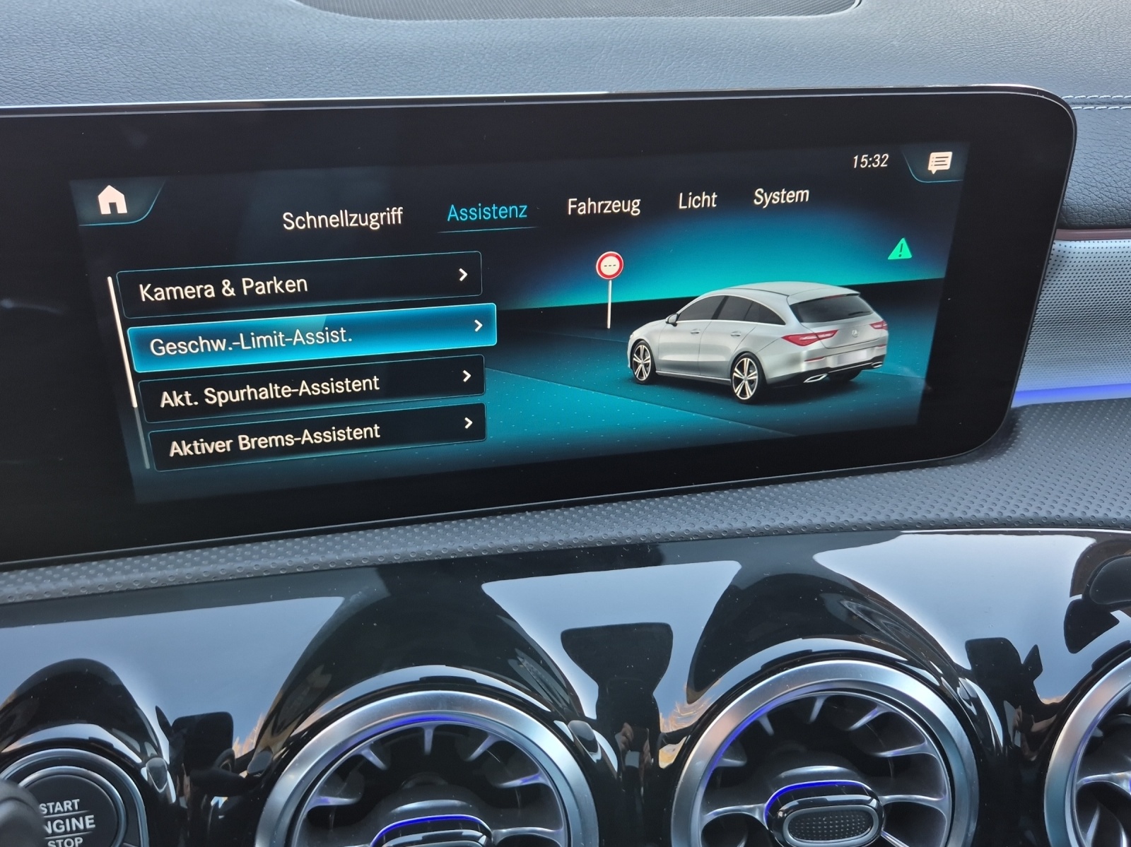 MERCEDES-BENZ CLA Shooting Brake 220 d 4Matic Swiss Star-image-15