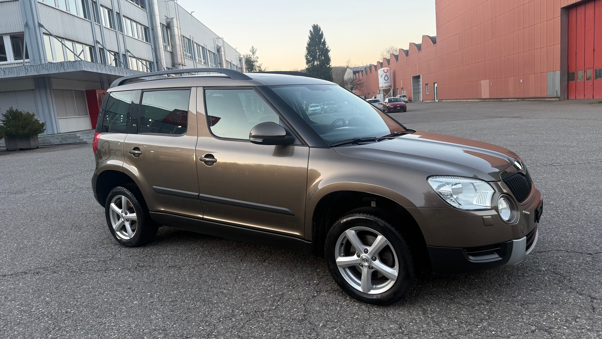 SKODA Yeti 1.8 TSI Ambition 4x4 ab MFK-image-14