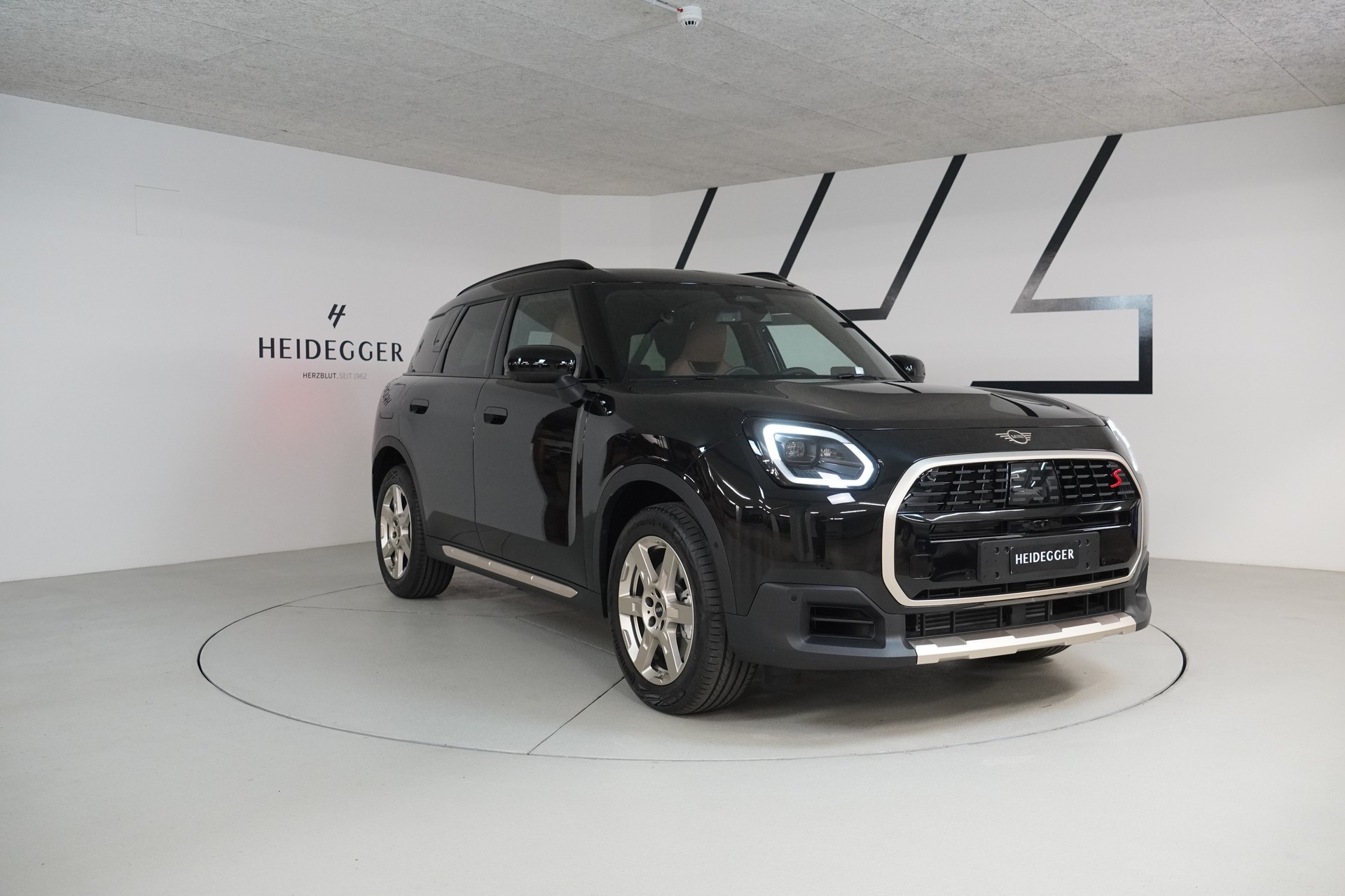MINI Countryman S ALL4 Steptronic-showroom-element-2