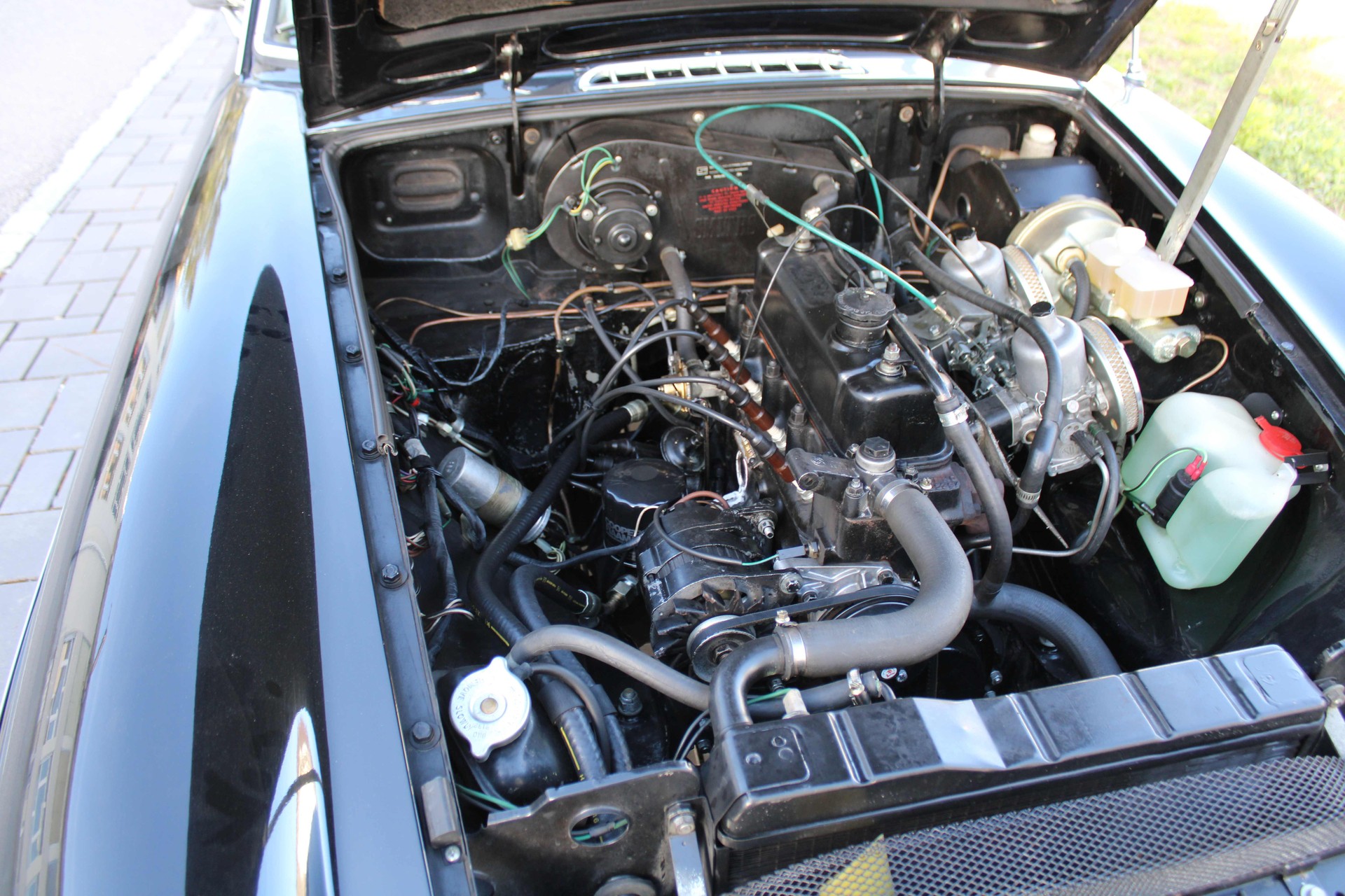 MG BGT-image-14