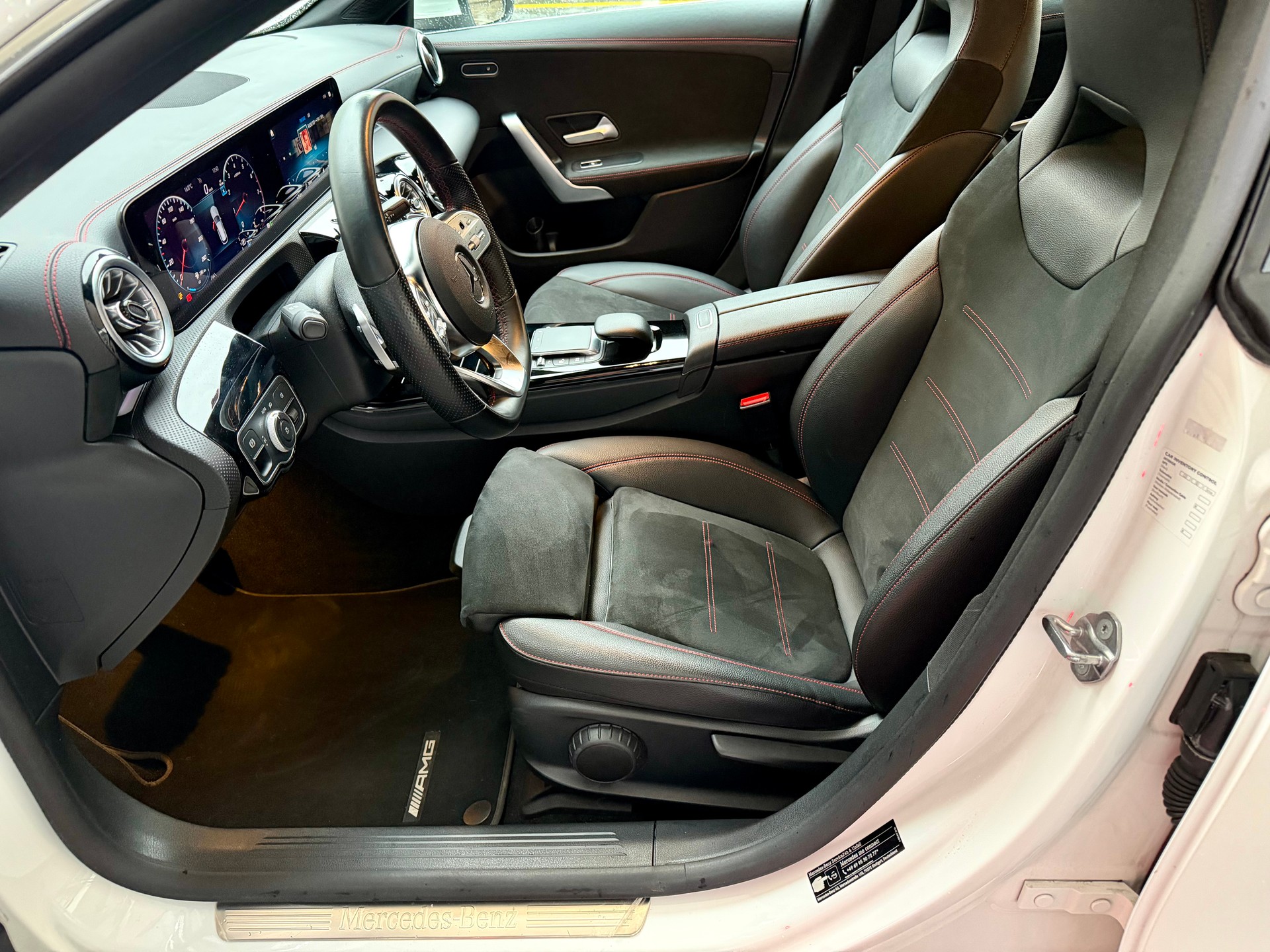 MERCEDES-BENZ CLA Shooting Brake 180 7G-DCT AMG Line - Frisch ab MFK --image-6