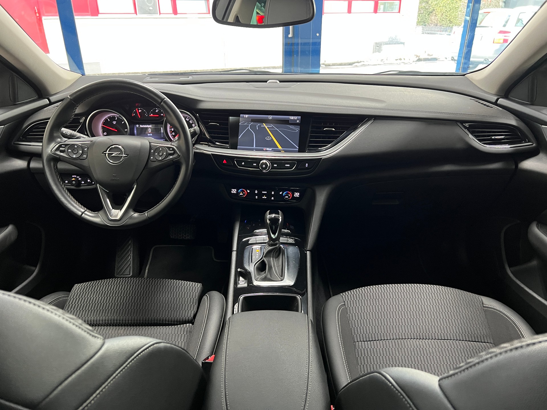 OPEL Insignia 2.0 CDTI Sports Tourer Excellence Automatic-image-7