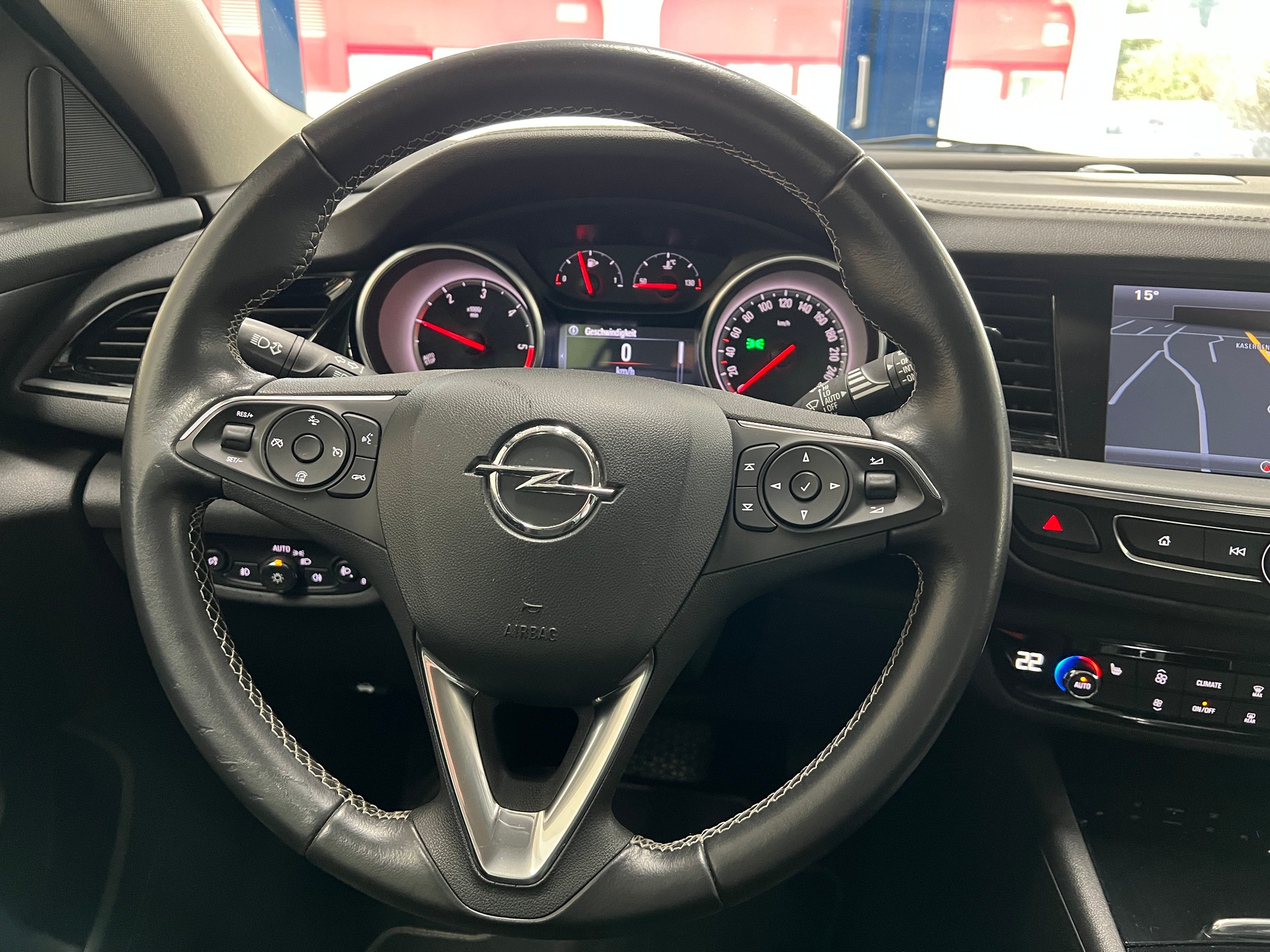 OPEL Insignia 2.0 CDTI Sports Tourer Excellence Automatic-image-9