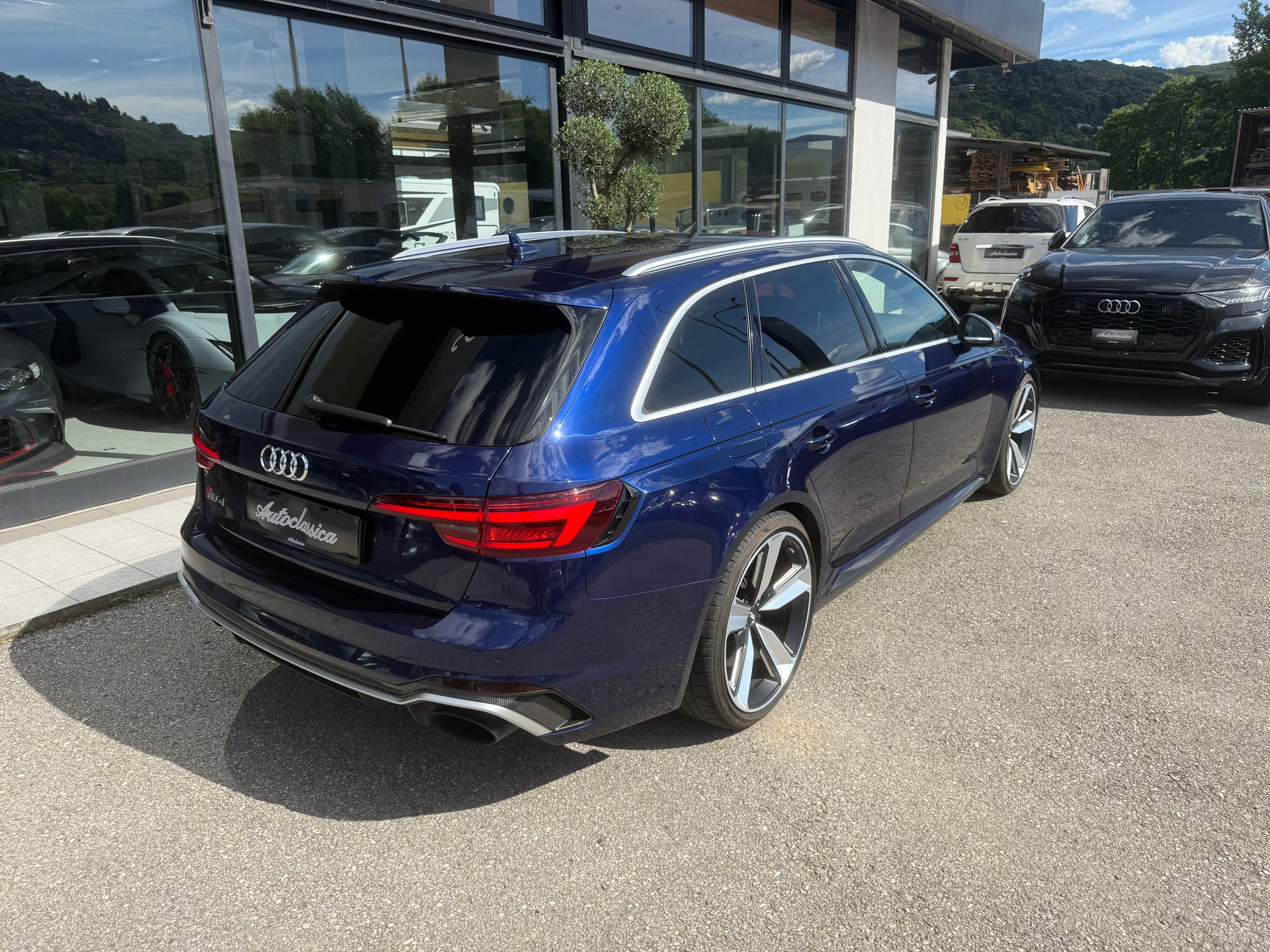 AUDI RS4 Avant 2.9 TFSI quattro tiptronic-image-7