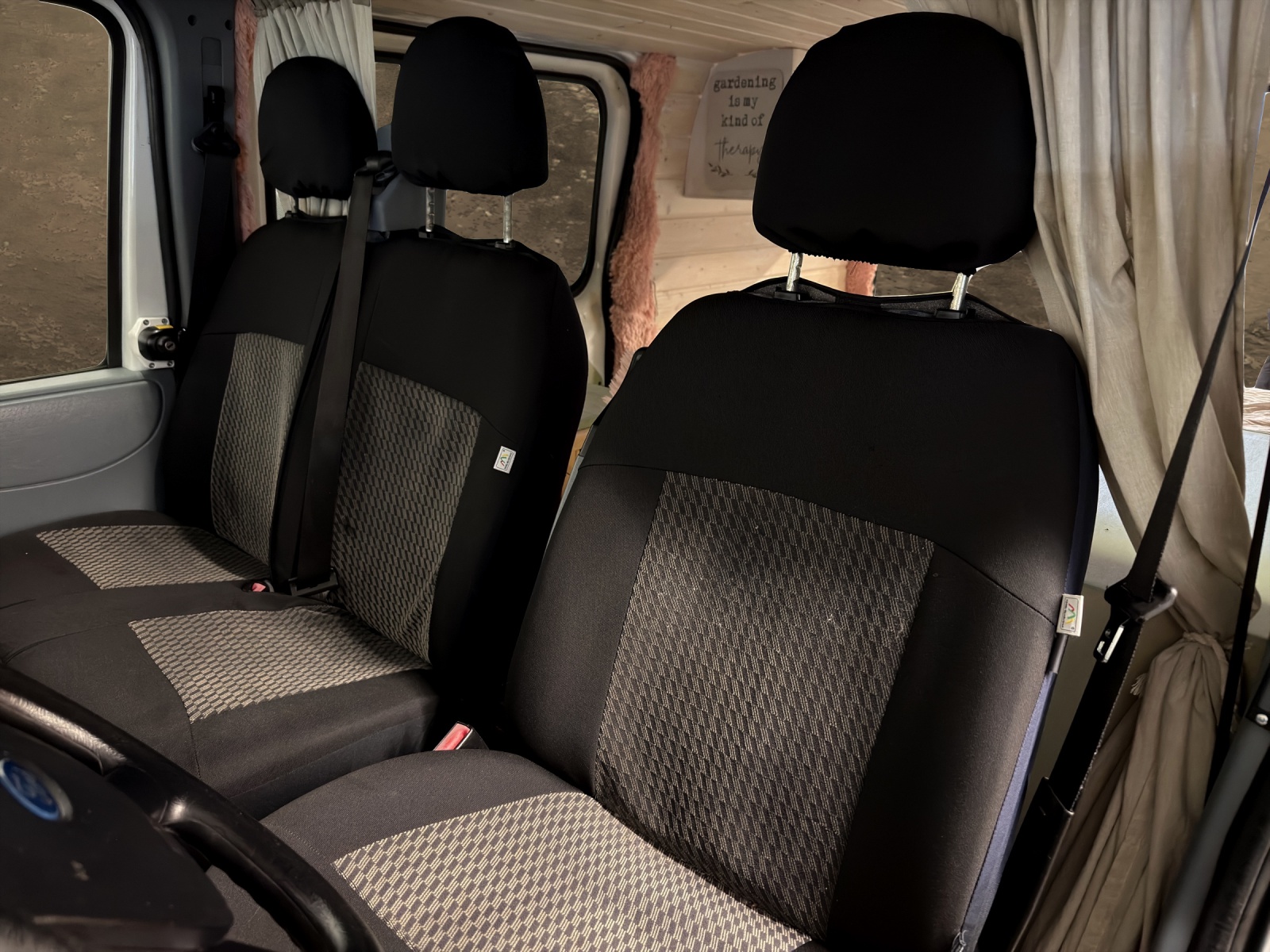 FORD FORD Transit 2.2 TDCi 300 S *Camping-Umbau*-image-10