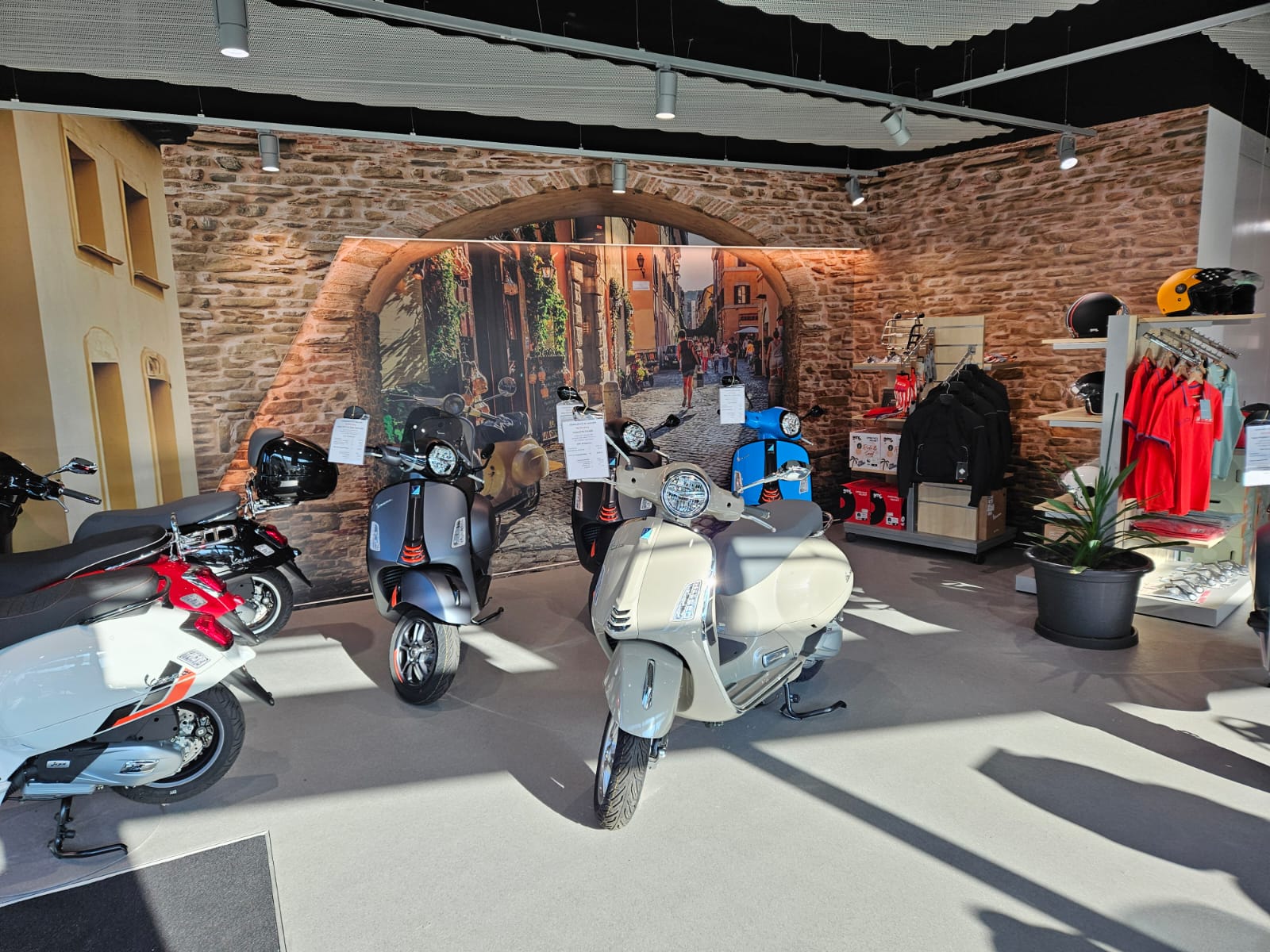 PIAGGIO Vespa GTS 310 Super Sport RST E5+-image-13